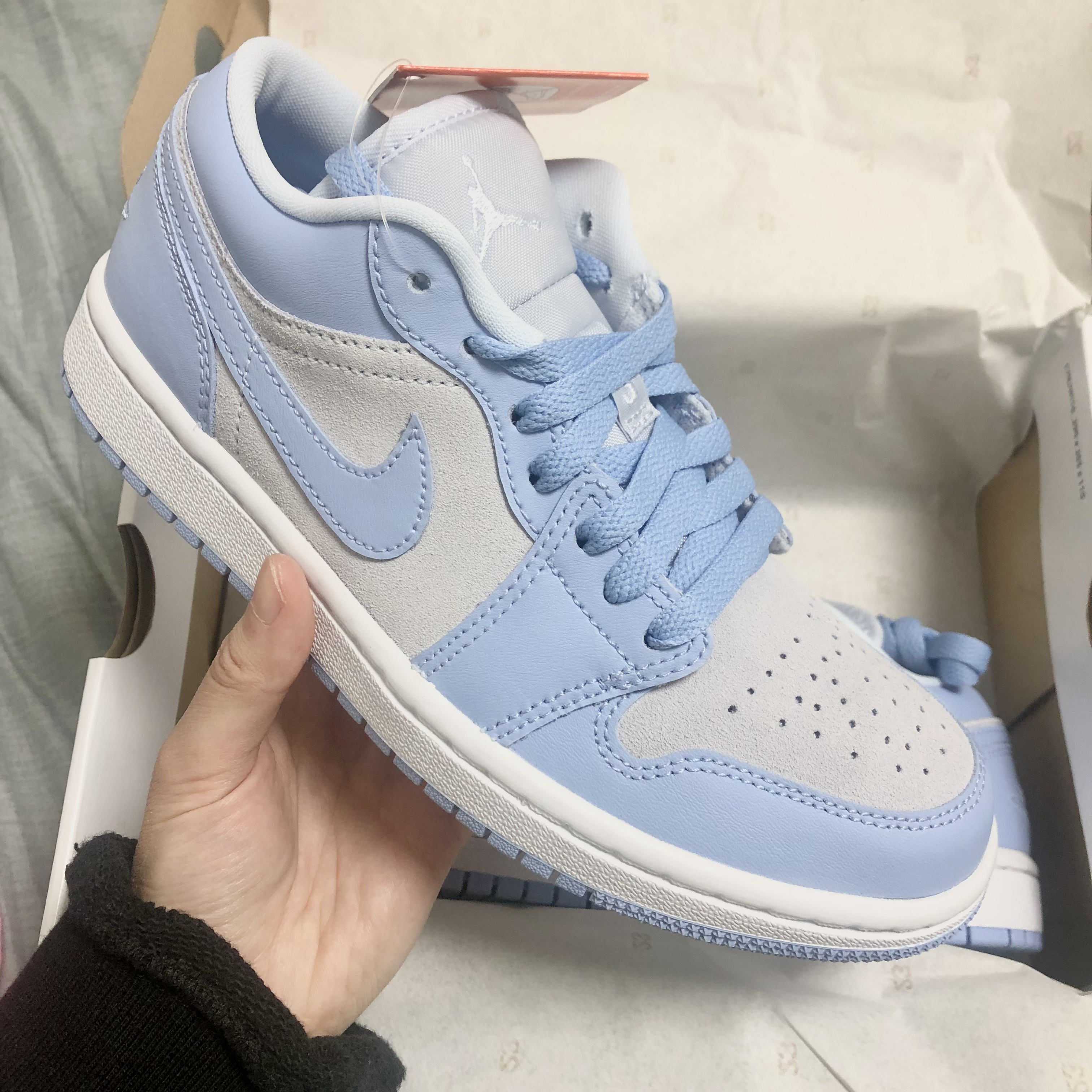 (W) Jordan 1 Low Aluminum 착용 스타일