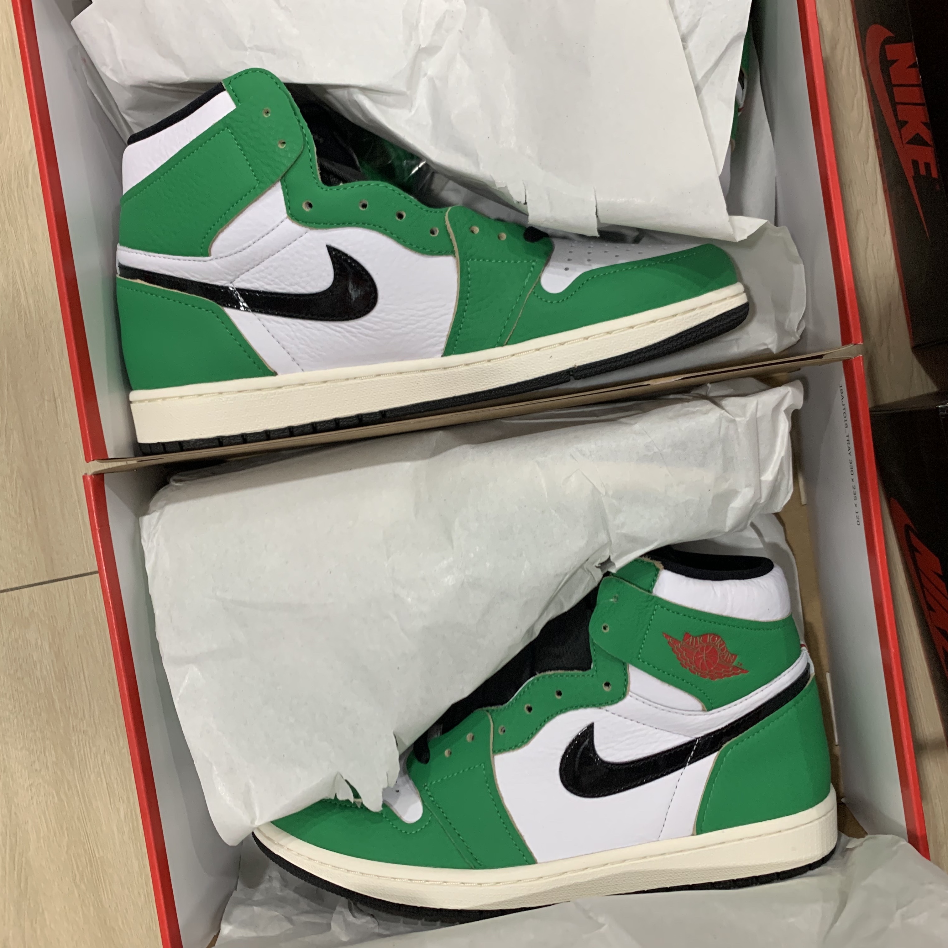 (W) Jordan 1 Retro High OG Lucky Green 착용 스타일