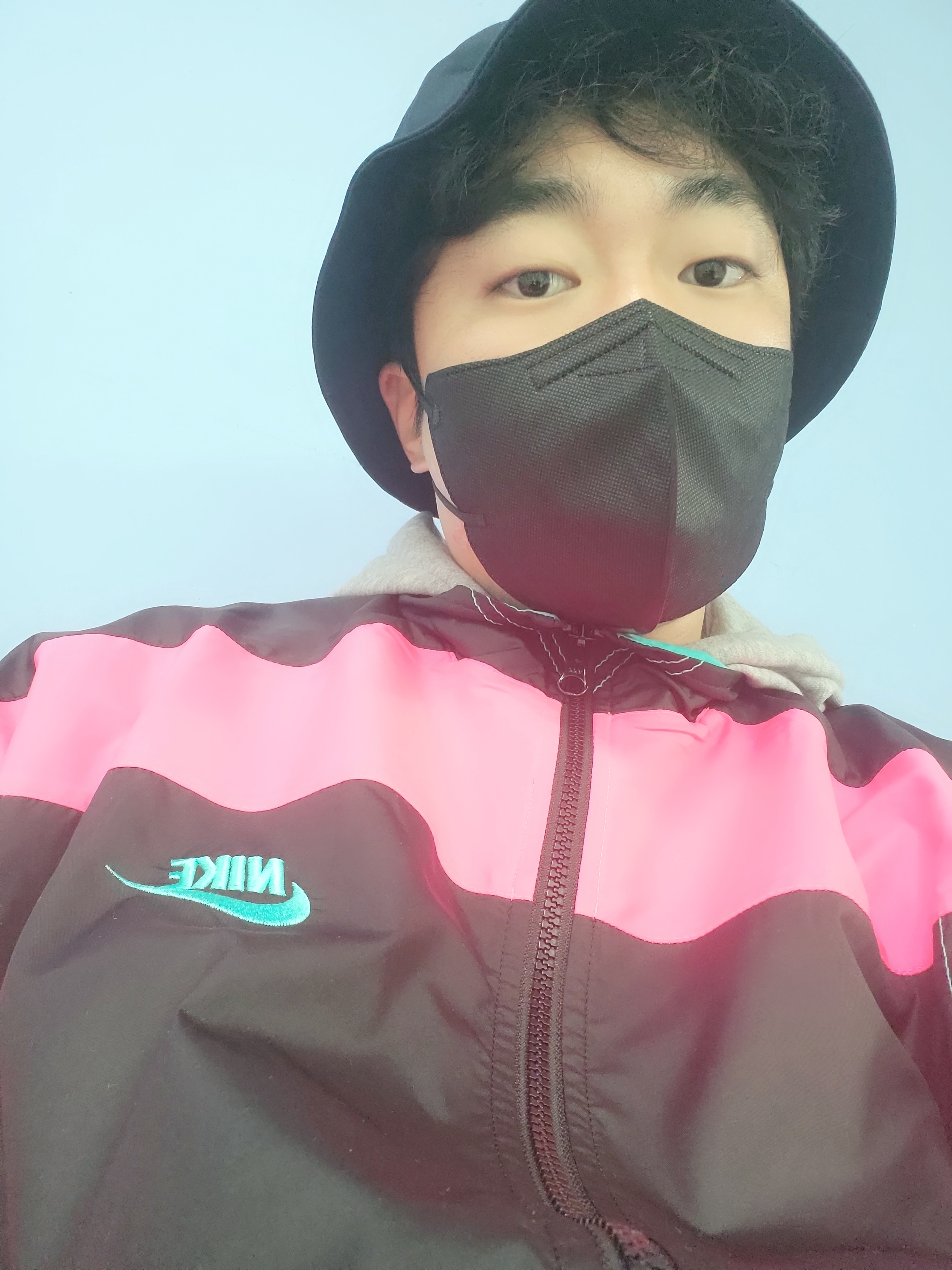 Nike x Atmos NRG Vintage PTHWK Track Jacket Black, Nike x Patta Air Max 1 Noise Aqua 착용 스타일 - 4