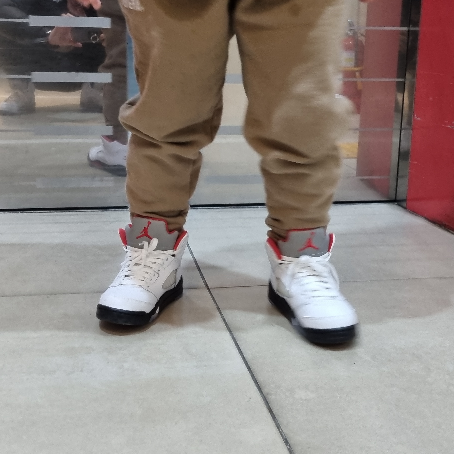 (PS) Jordan 5 Retro Fire Red Silver Tongue 2020 착용 스타일 - 2