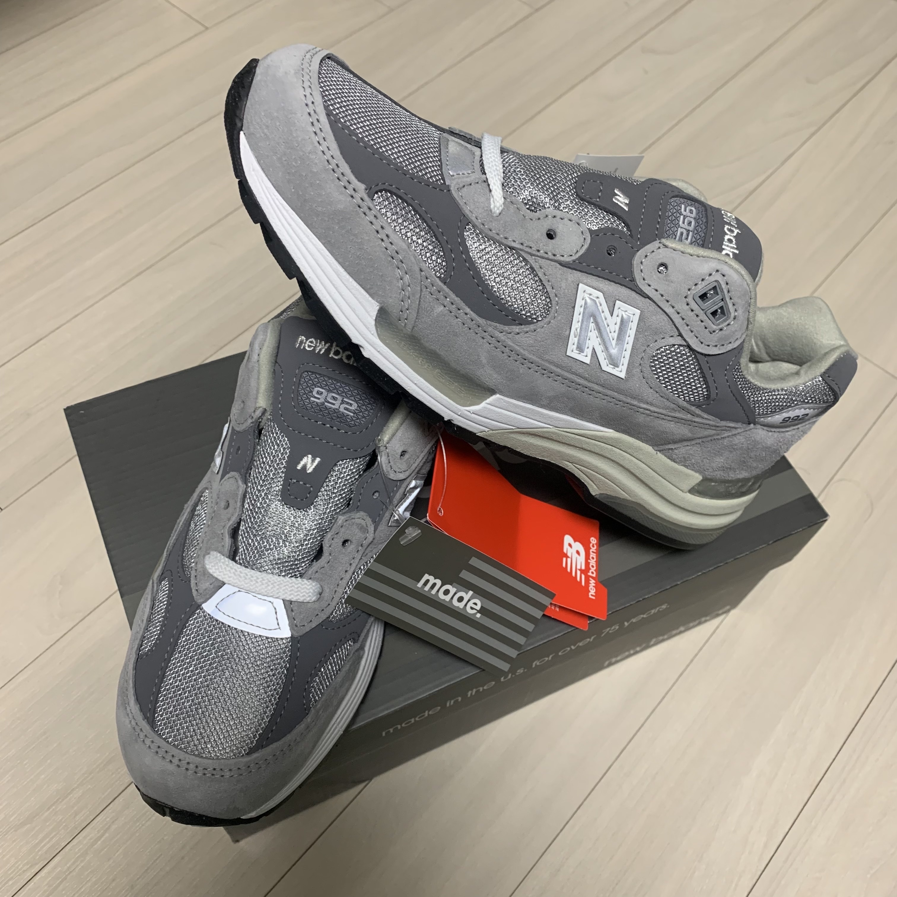 New Balance 992 Made in USA Grey - D Standard 착용 스타일 - 2