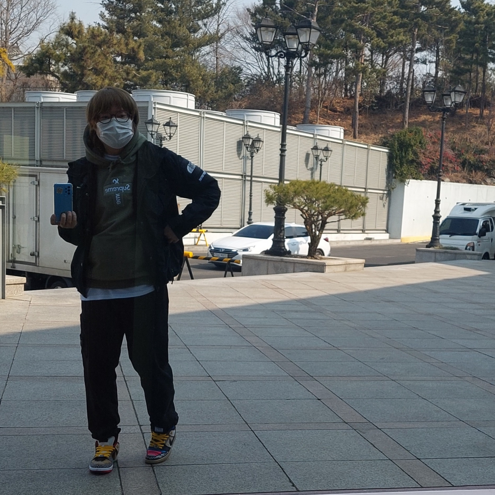 Nike SB Dunk Low What The Paul, Stone Island 64551 Cotton Fleece Cargo Pants Black - 21SS 착용 스타일