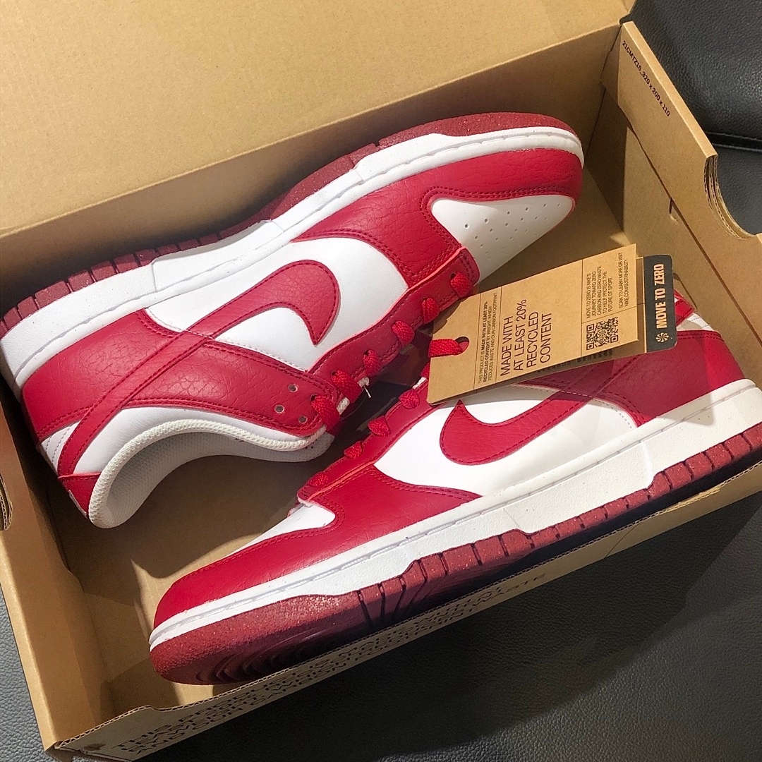 (W) Nike Dunk Low Next Nature Gym Red 착용 스타일 - 2