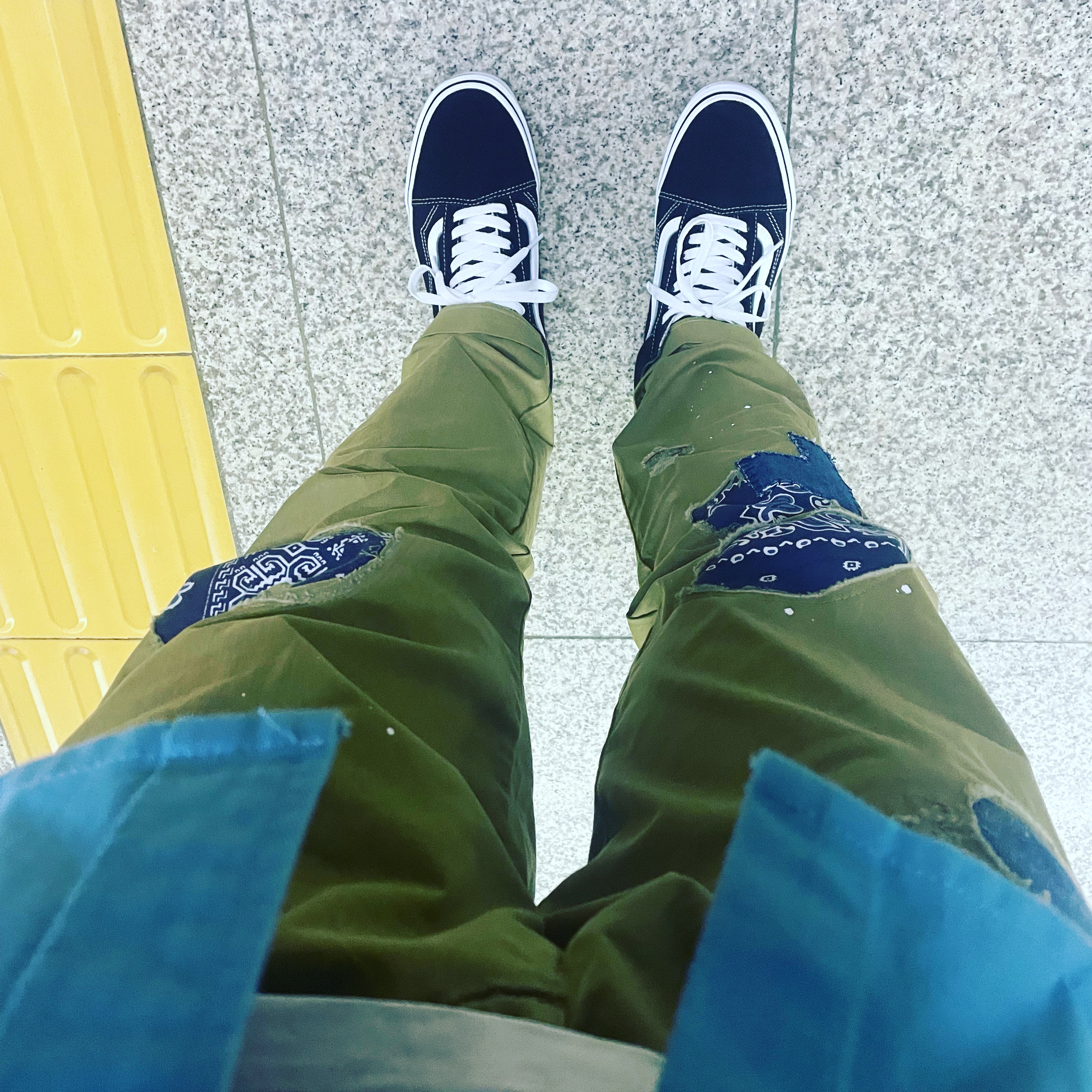 IAB Studio x Obey Bold Shirt Jacket Blue 착용 스타일