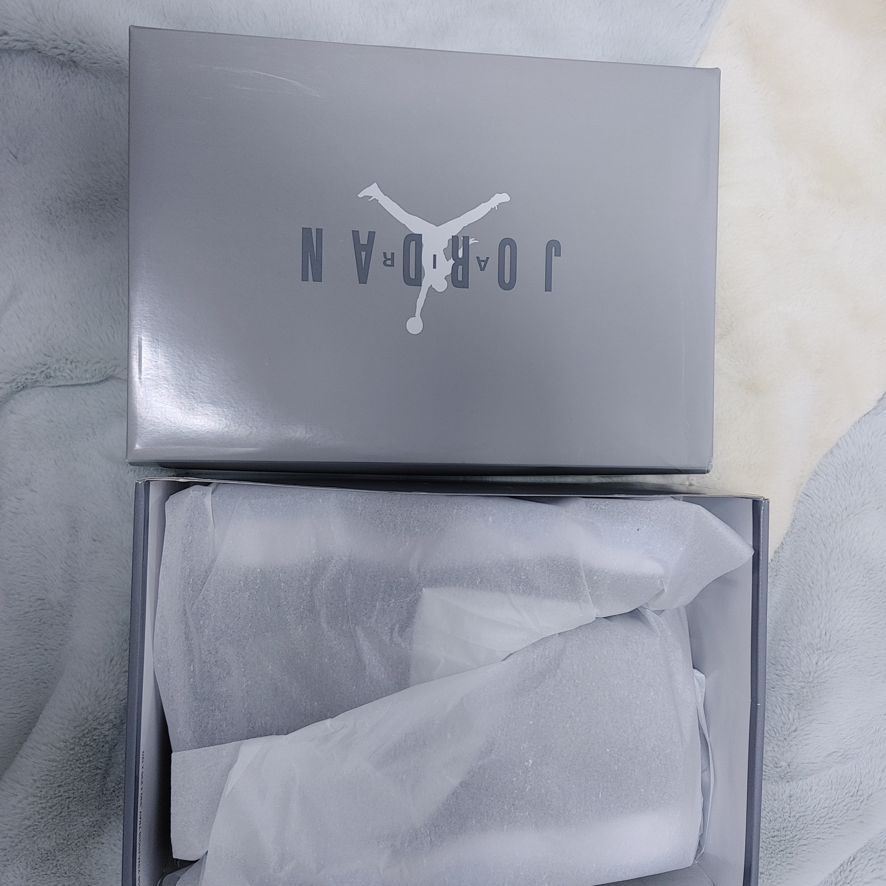 Jordan 11 Retro Cool Grey 2021 착용 스타일 - 1
