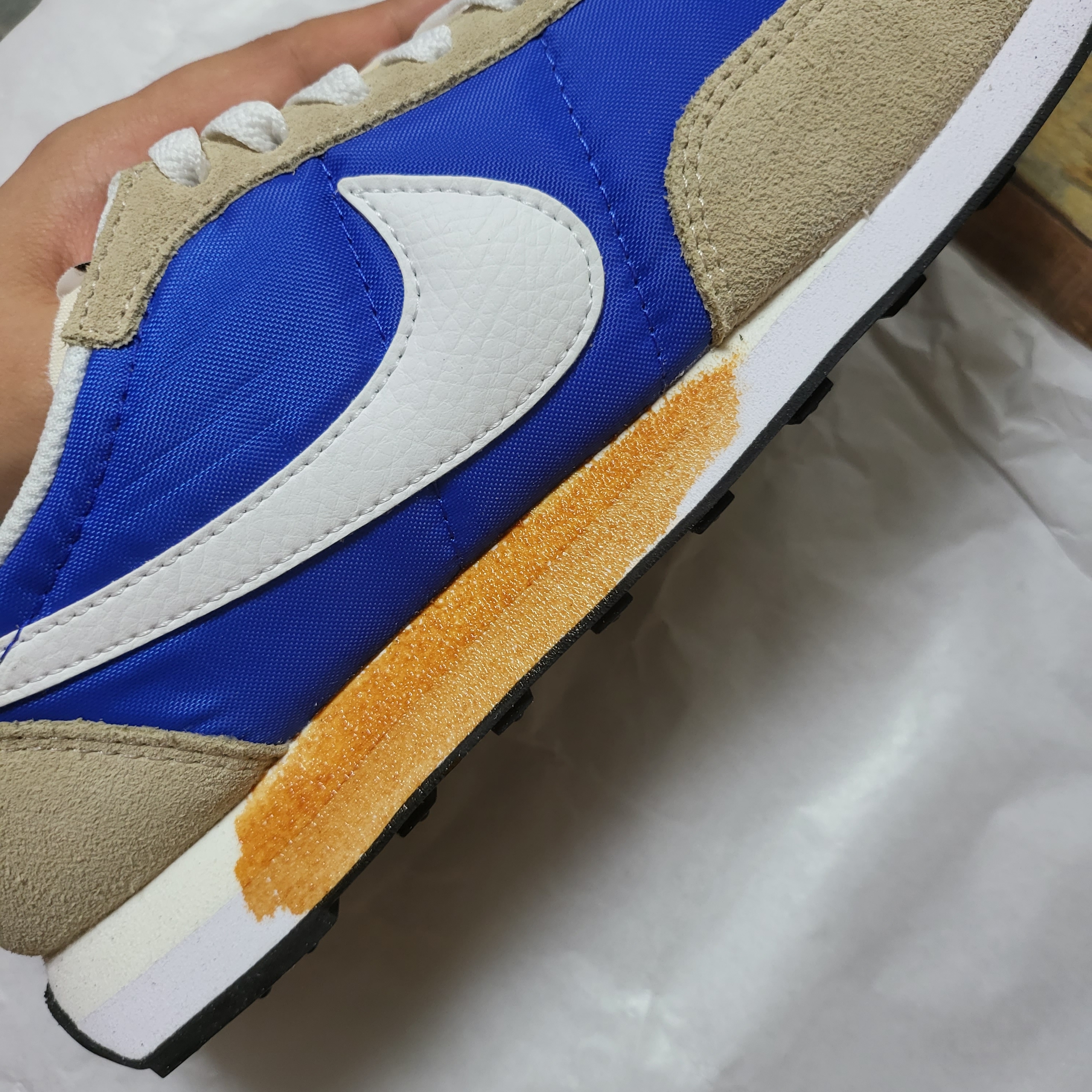 Nike Waffle Trainer 2 Hyper Royal Rattan 착용 스타일 - 4