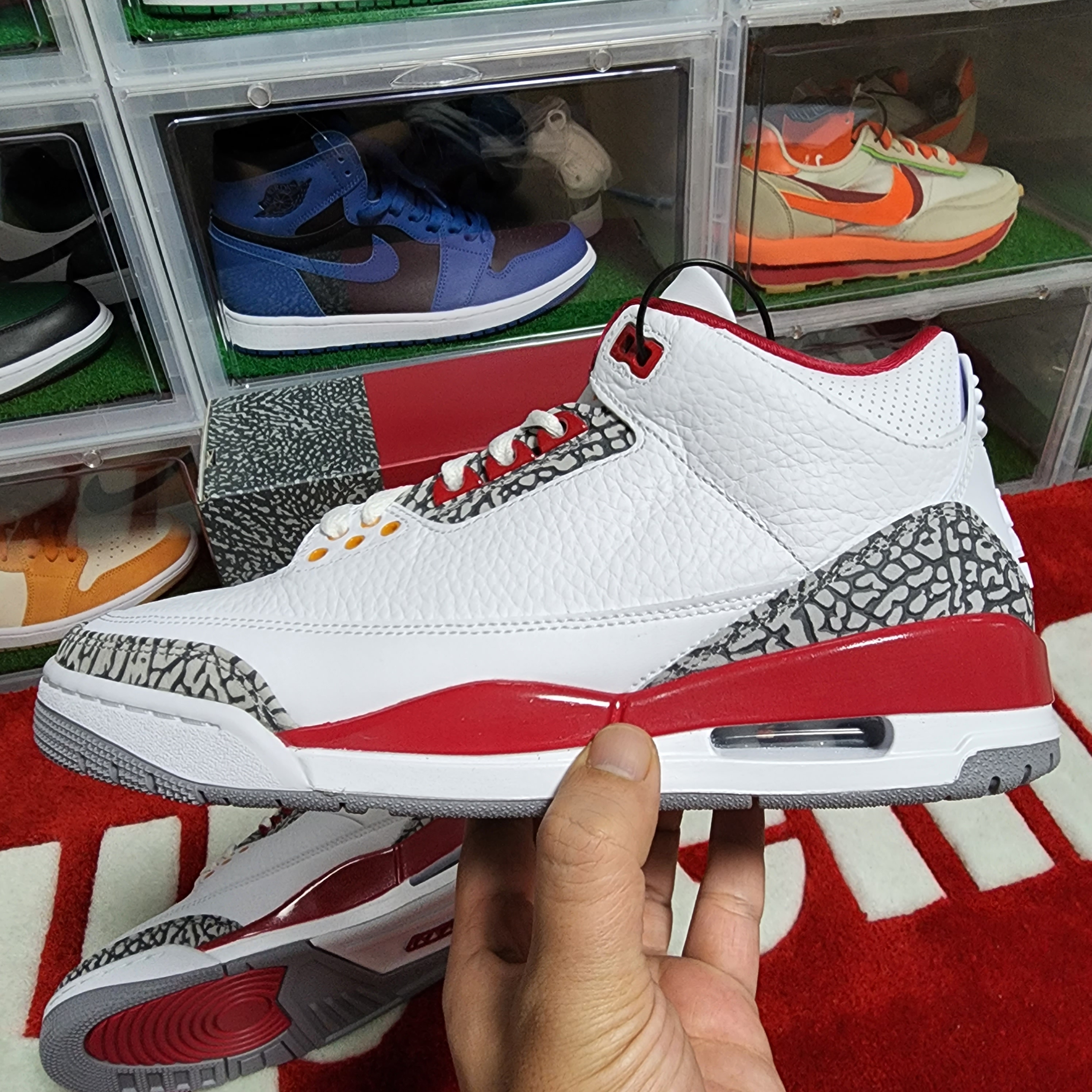Jordan 3 Retro Cardinal Red 착용 스타일 - 4