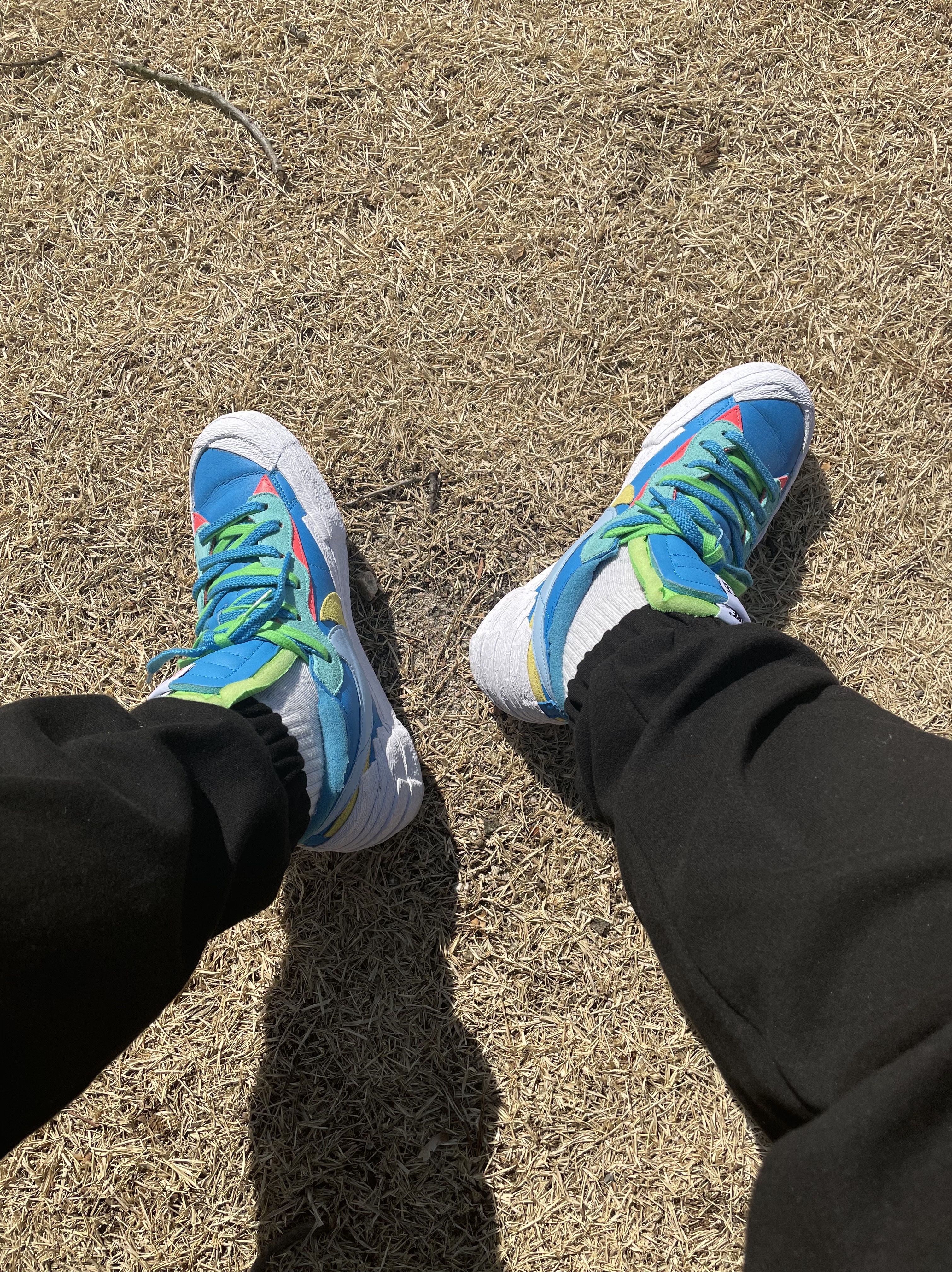 Nike x Sacai x Kaws Blazer Low Neptune Blue 착용 스타일