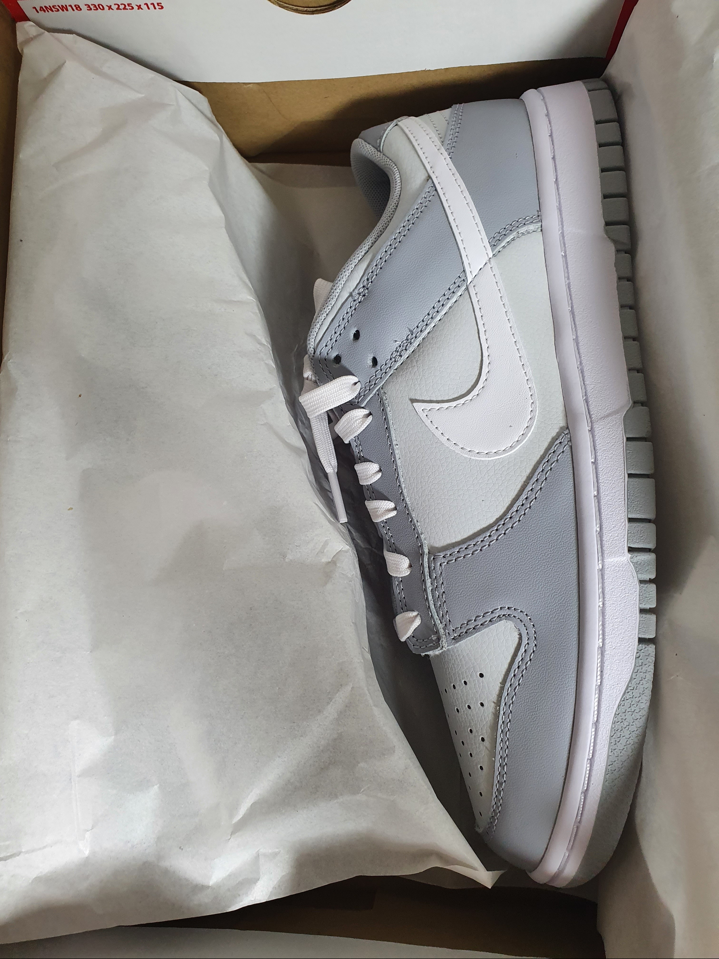 Nike Dunk Low Retro Wolf Grey 착용 스타일