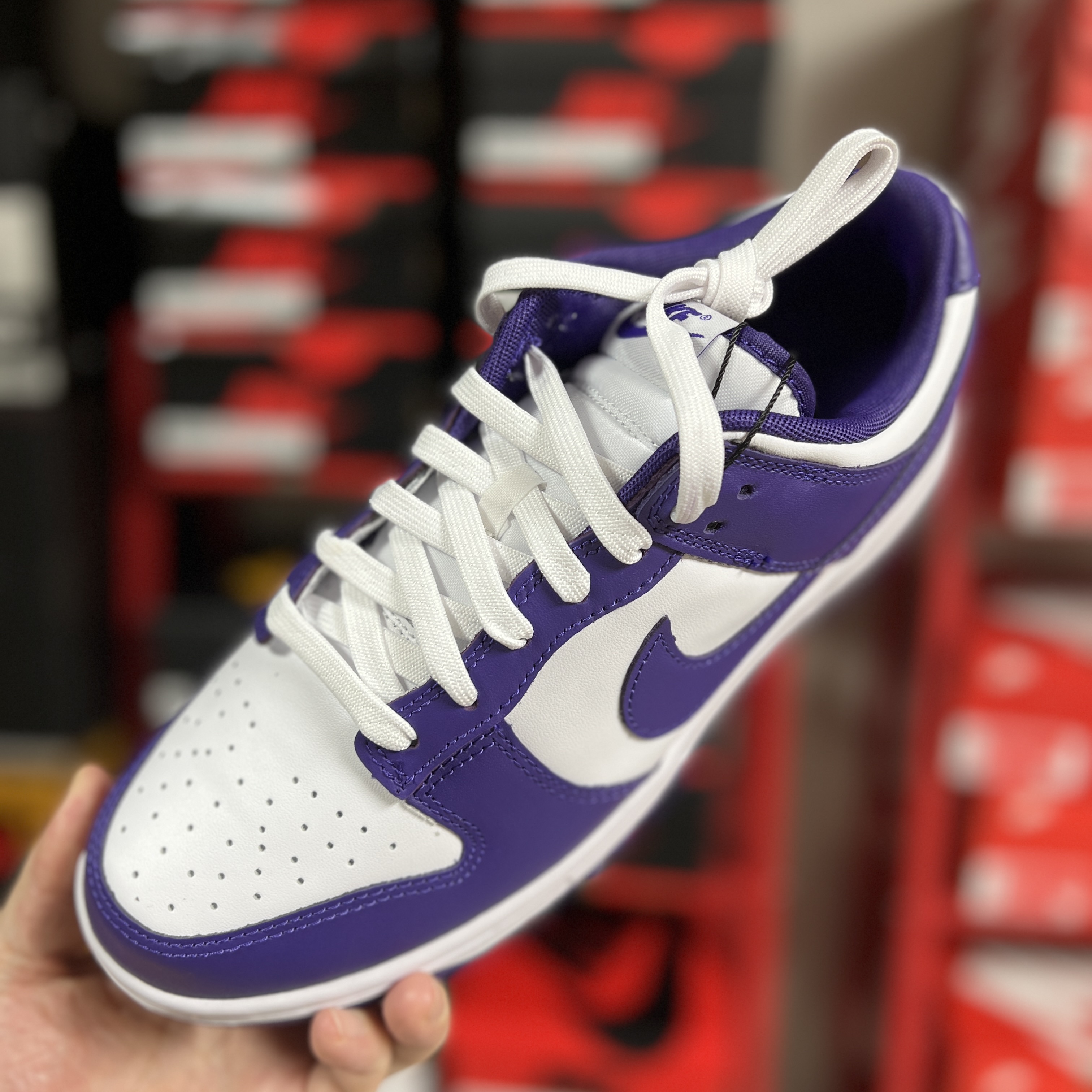 Nike Dunk Low Retro Championship Court Purple 착용 스타일 - 1