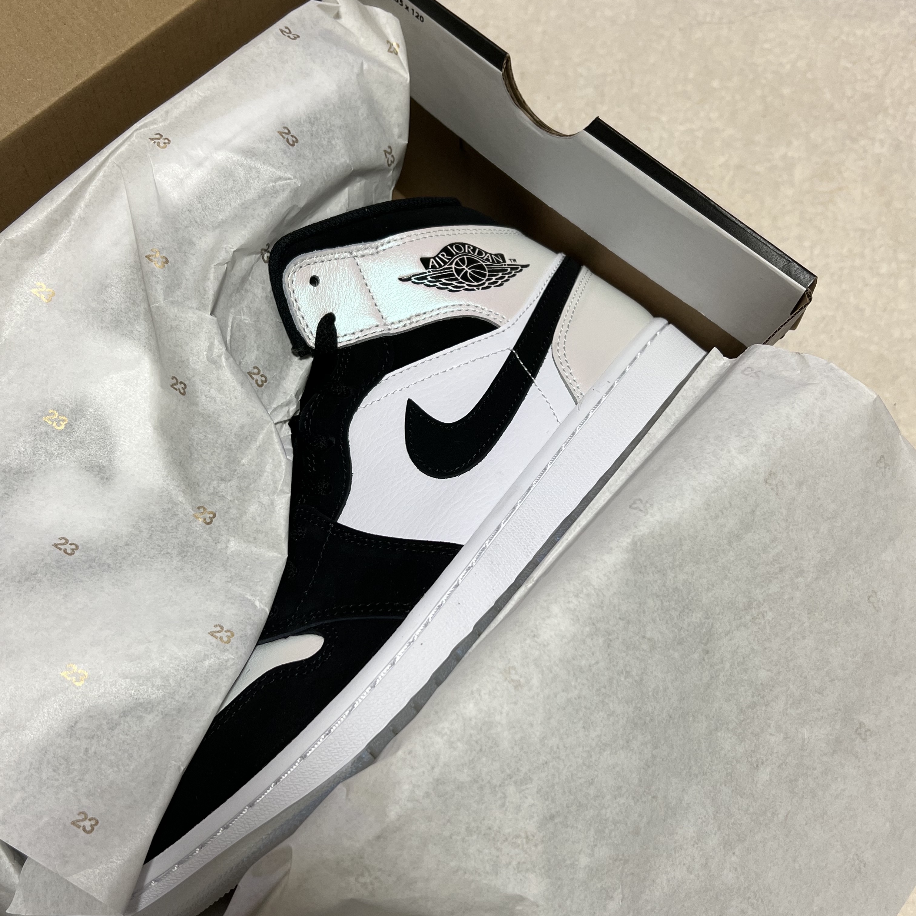 Jordan 1 Mid SE Diamond 착용 스타일 - 4