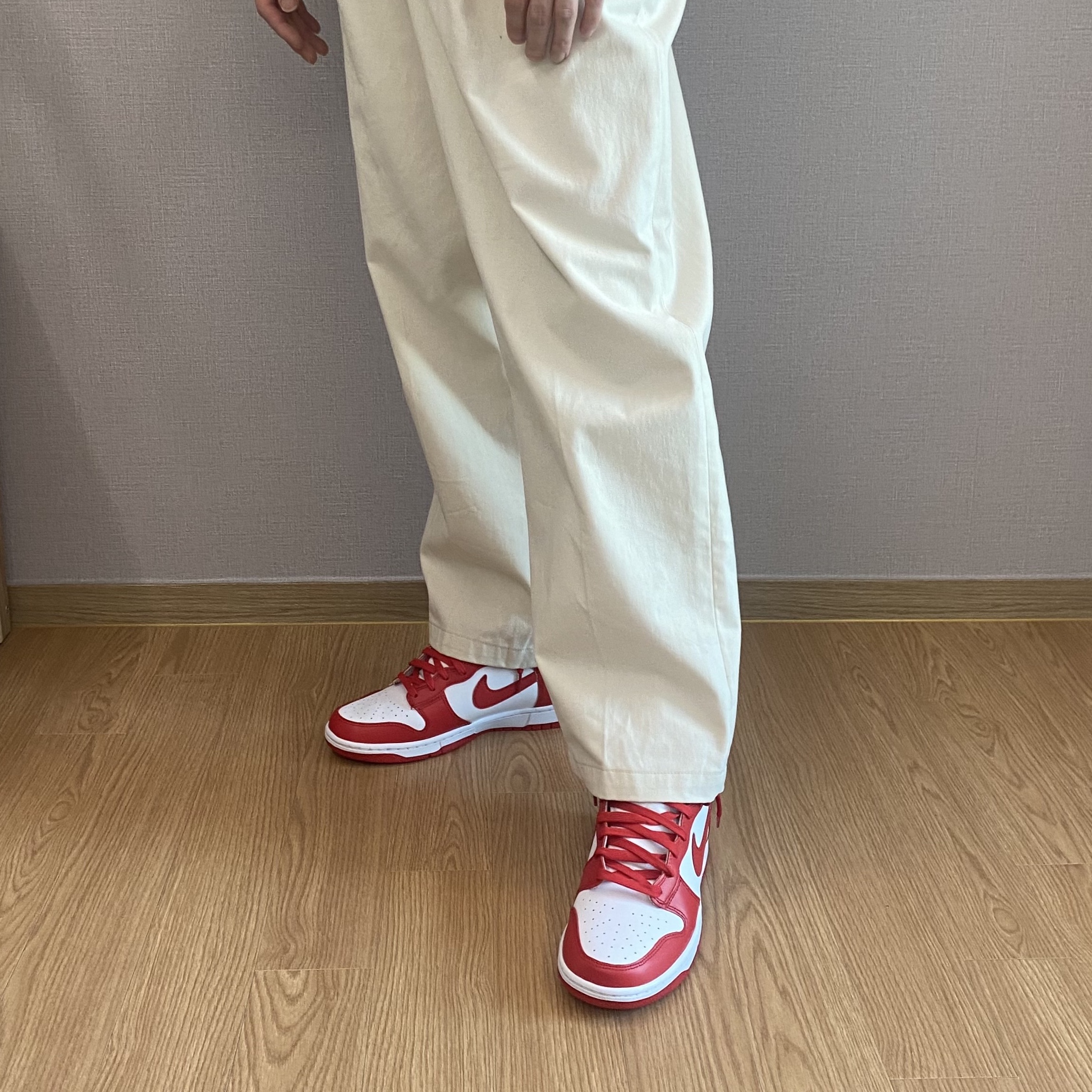 Nike Dunk High Retro Championship White and Red 착용 스타일 - 2