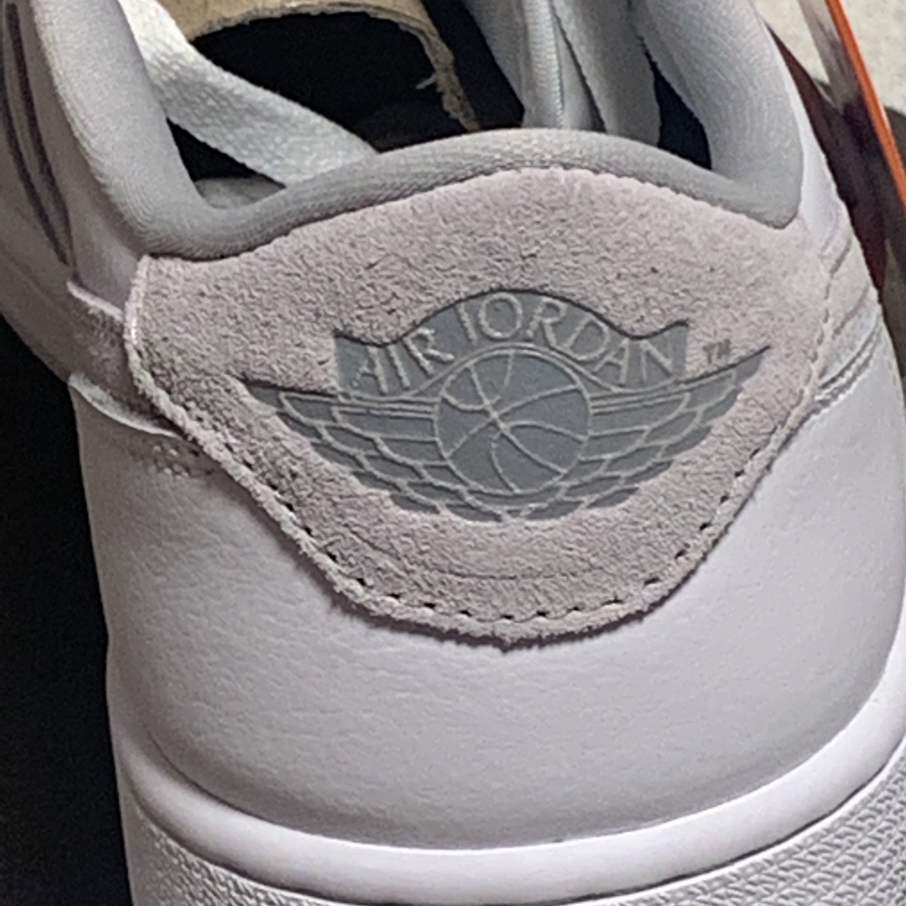 Jordan 1 Low OG Neutral Grey 착용 스타일 - 3