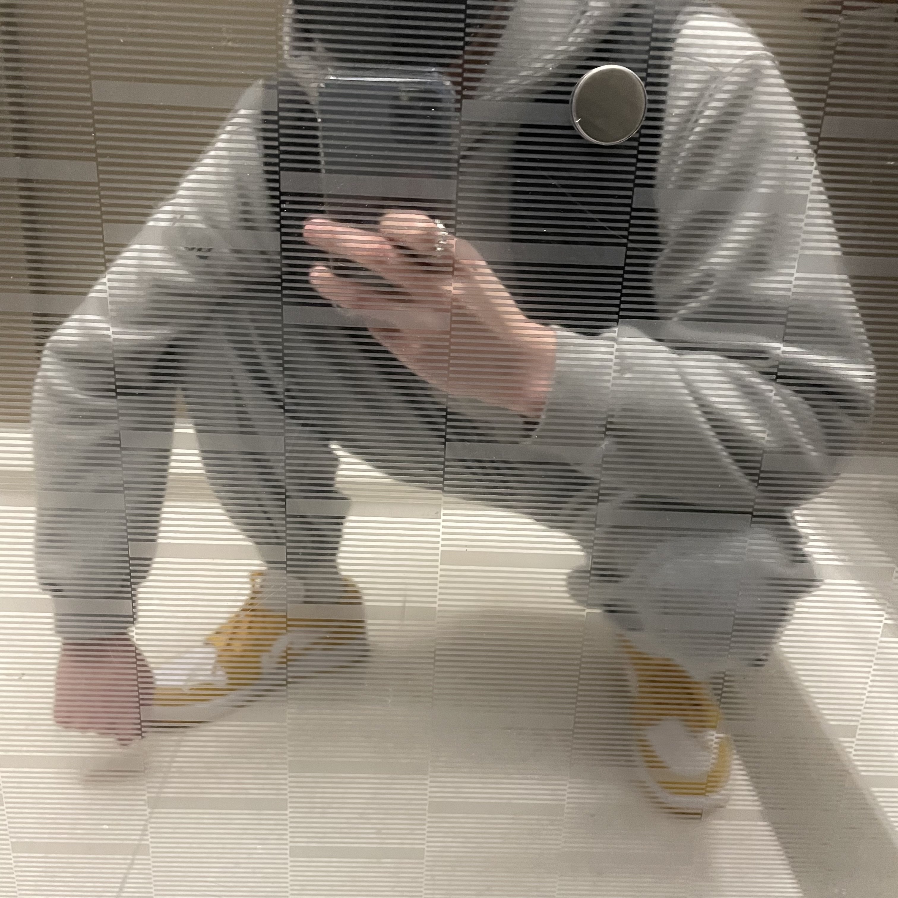 Jordan 1 Low Pollen 착용 스타일