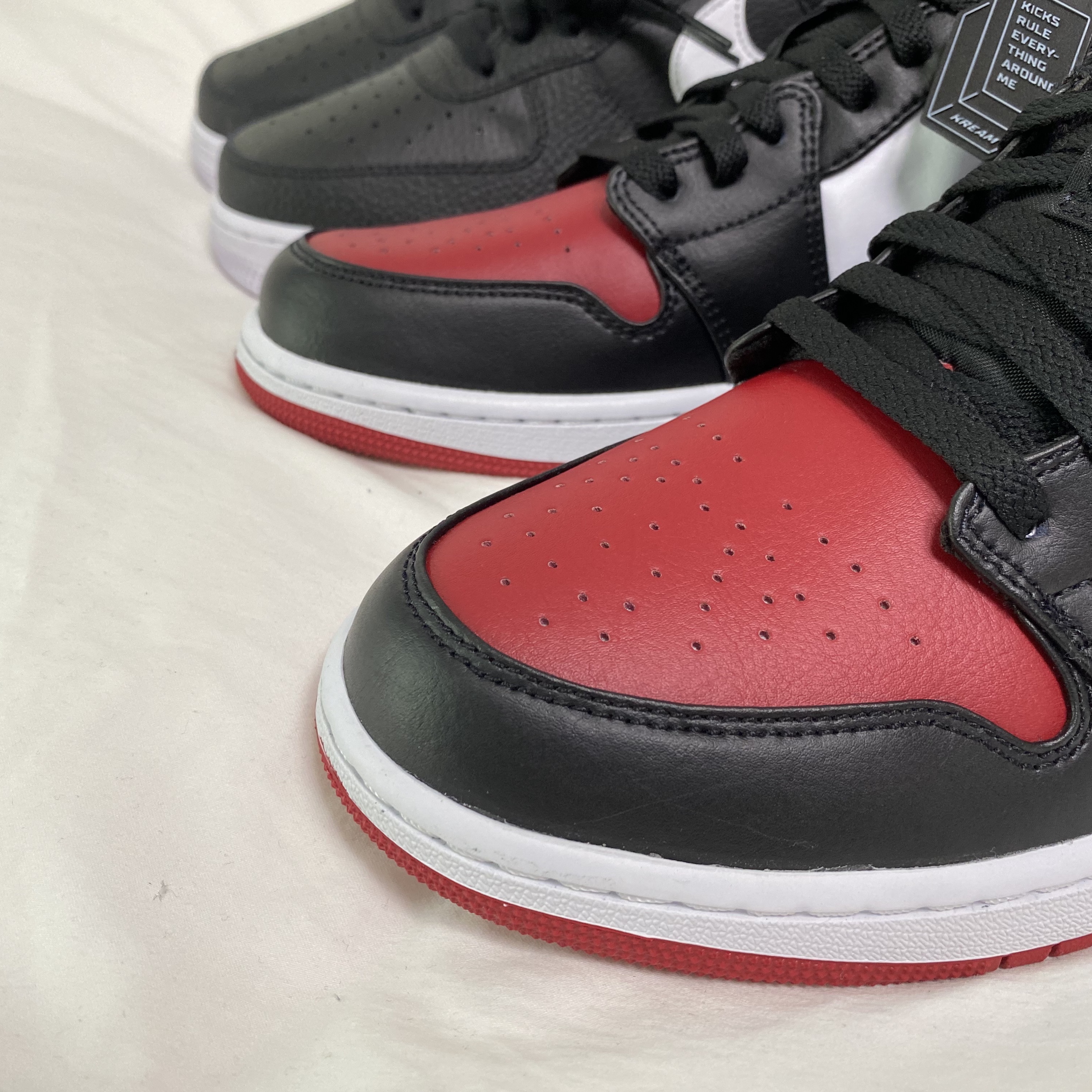 Jordan 1 Low Bred Toe 착용 스타일 - 2