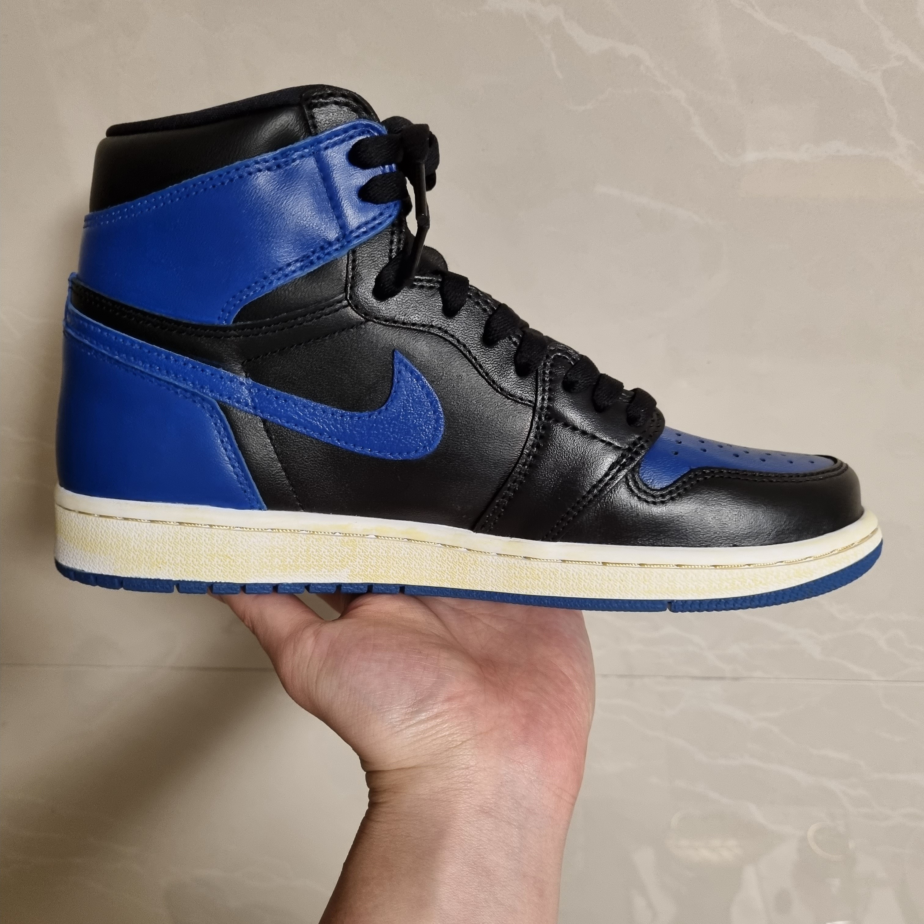 Jordan 1 Retro High OG Dark Marina Blue, Jordan 1 Retro Royal 2017 착용 스타일 - 2