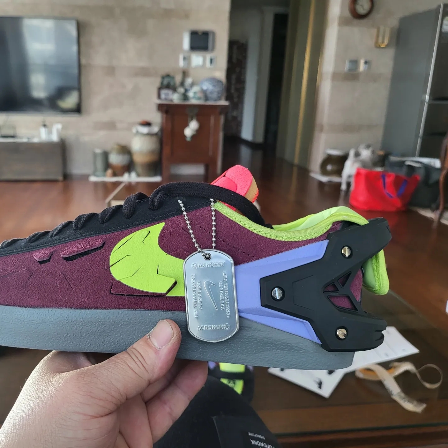 Nike x Acronym Blazer Low Night Maroon 착용 스타일 - 4