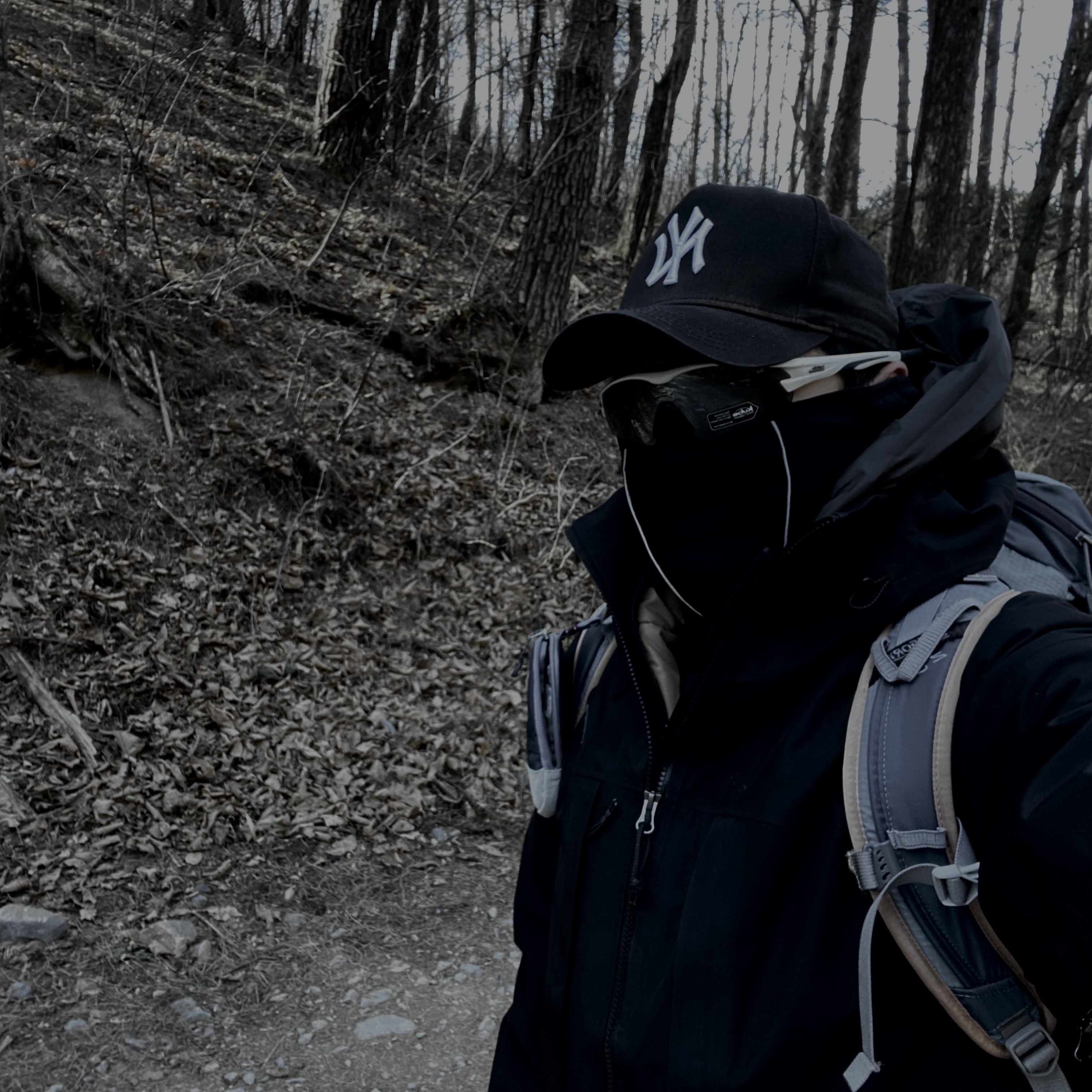Nike ACG Gore-Tex Misery Ridge Jacket Black - US/EU 착용 스타일 - 2