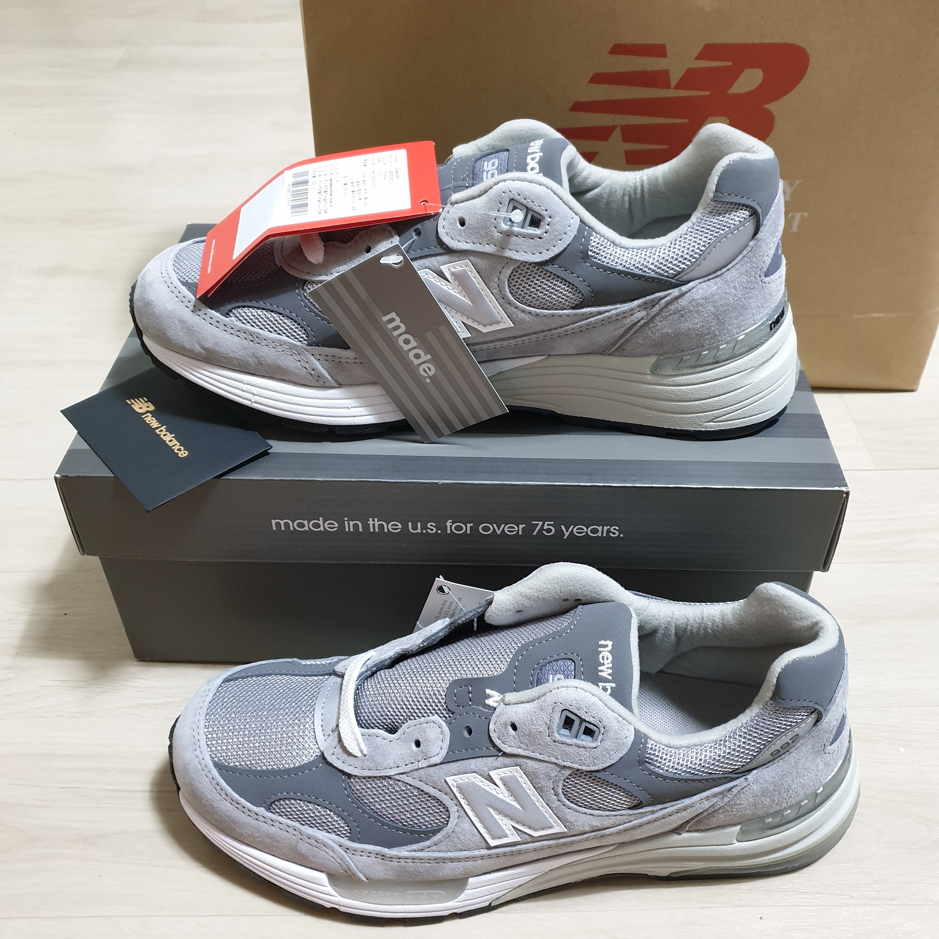 New Balance 992 Made in USA Grey - D Standard 착용 스타일 - 2