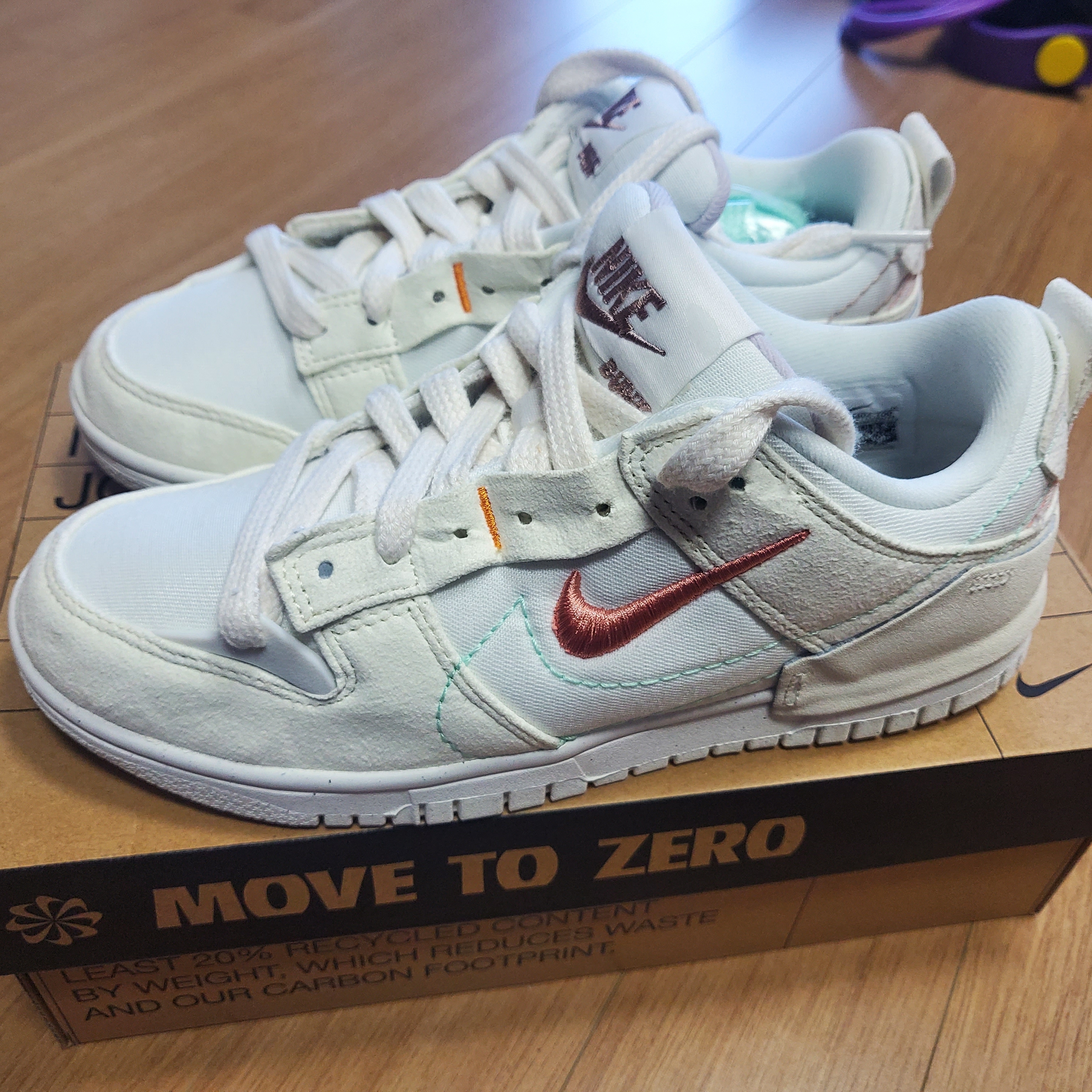 (W) Nike Dunk Low Disrupt 2 Pale Ivory Sail 착용 스타일 - 2