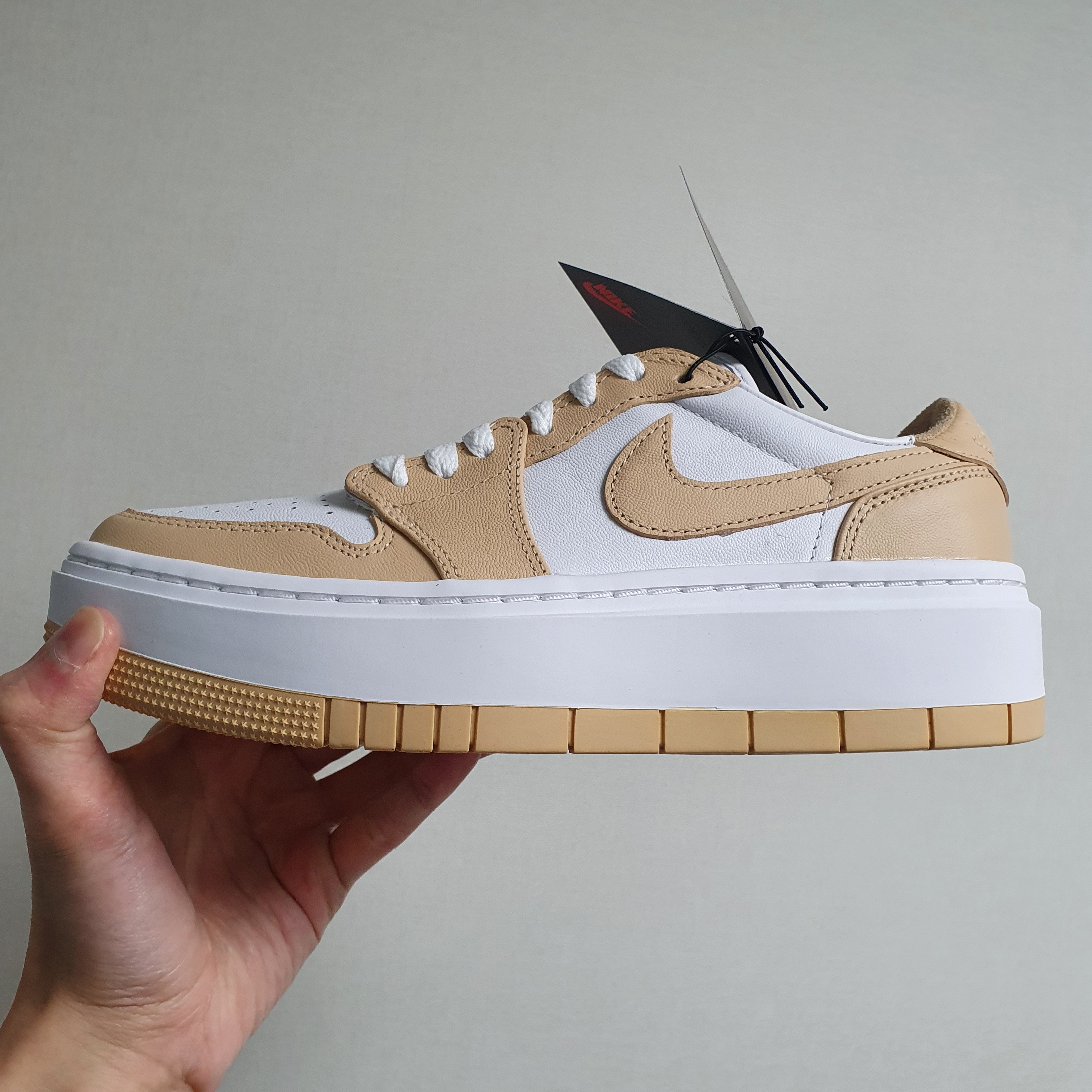 (W) Jordan 1 Elevate Low White Onyx 착용 스타일