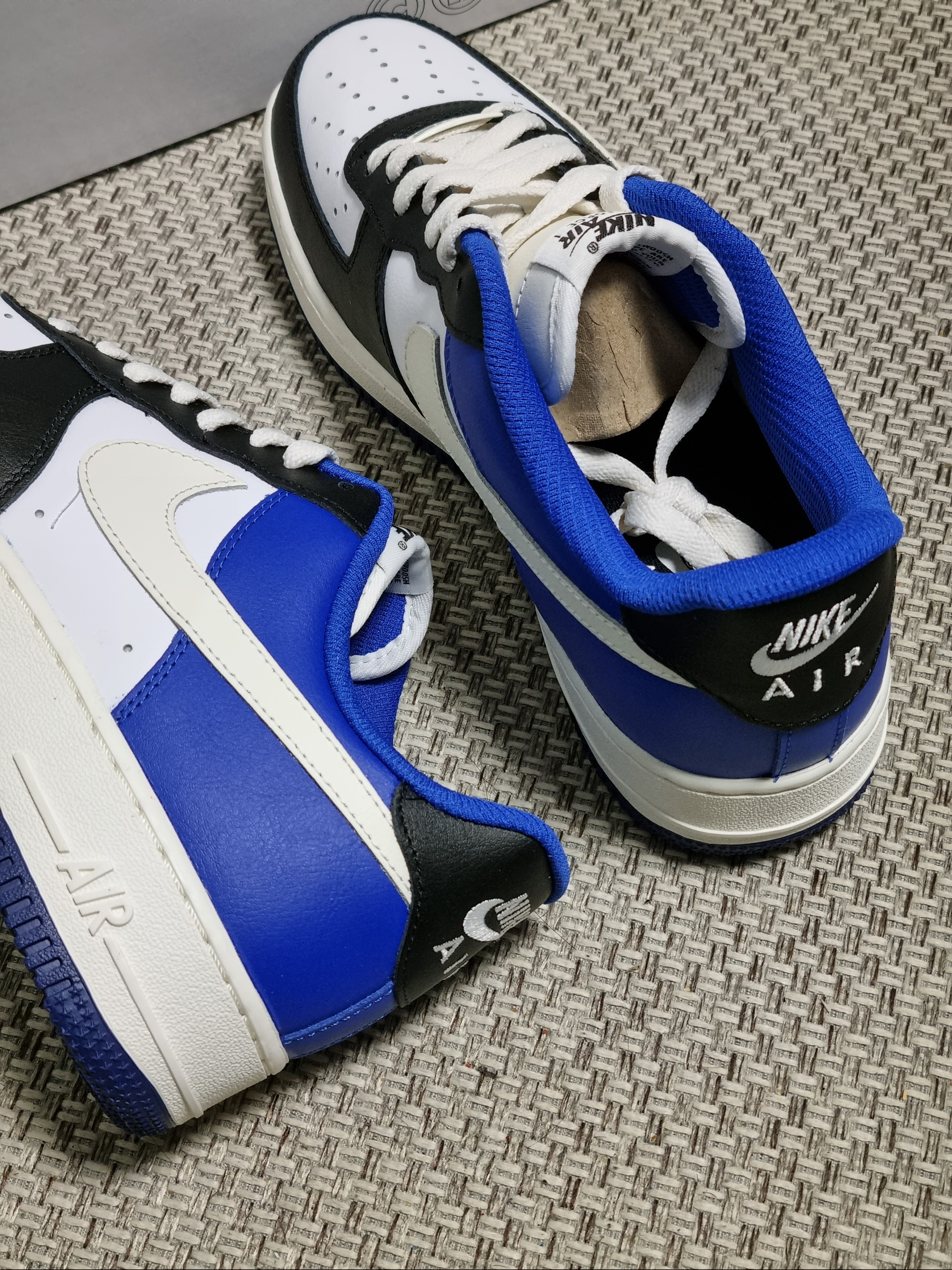 Nike Air Force 1 '07 Low White 착용 스타일 - 3