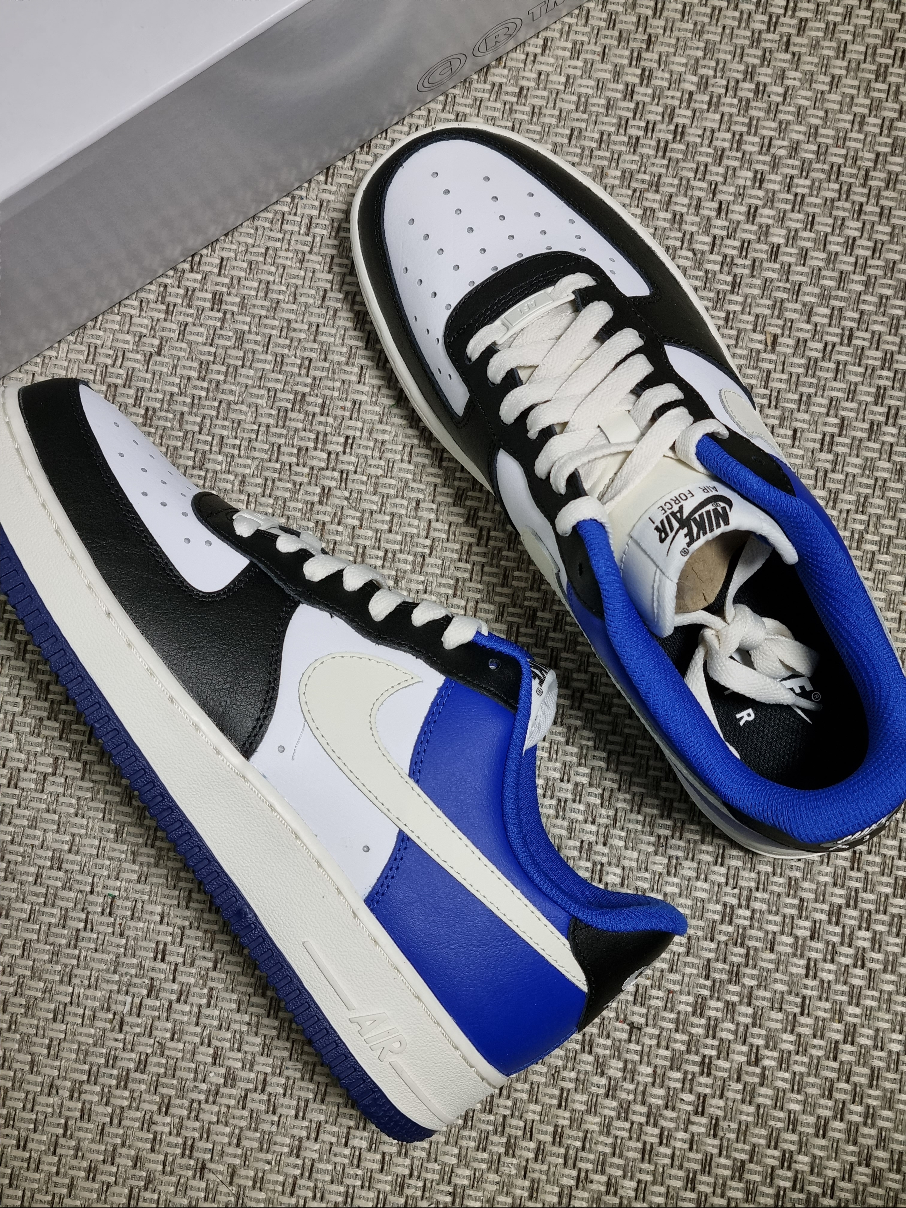 Nike Air Force 1 '07 Low White 착용 스타일 - 2