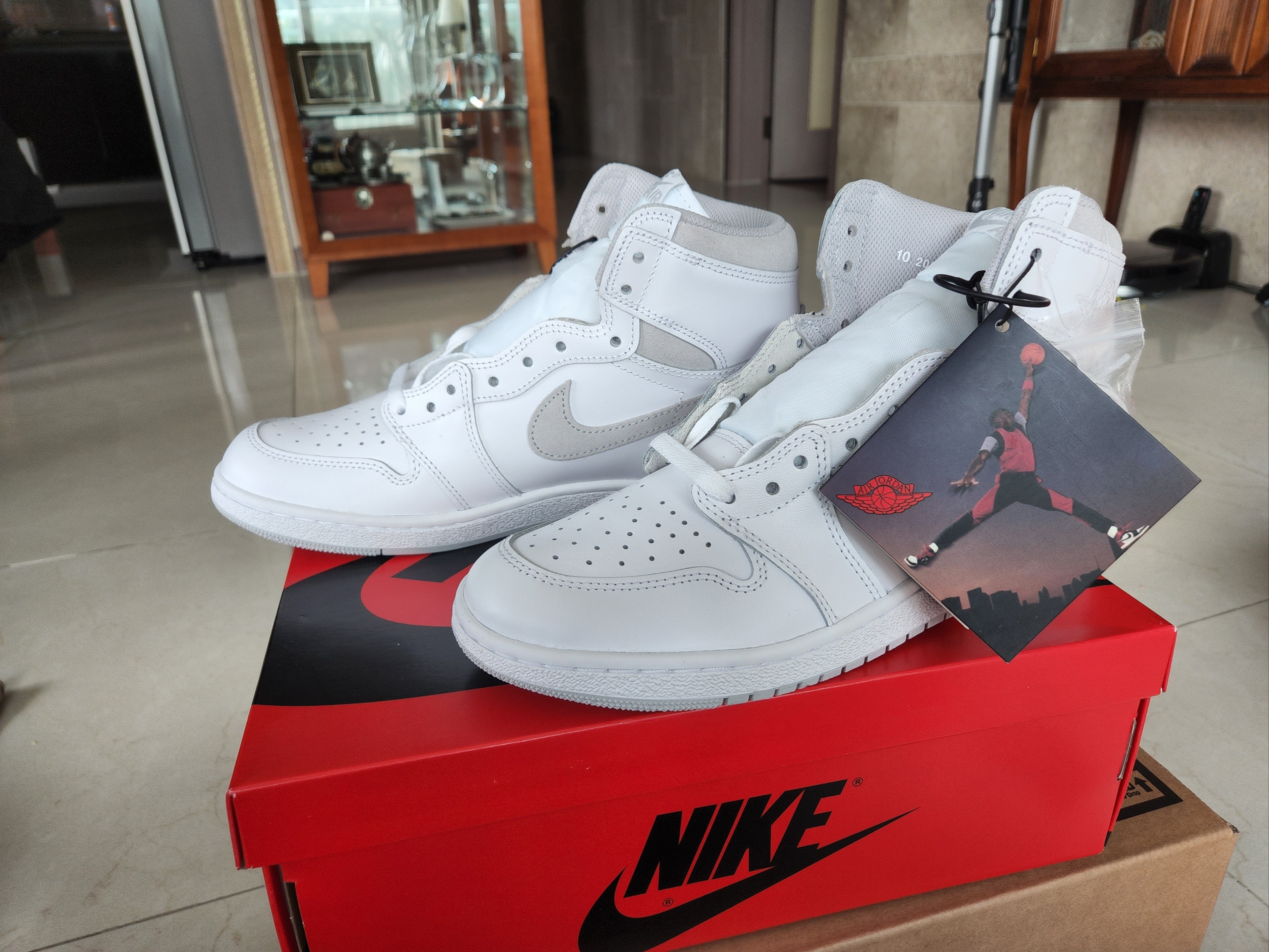Jordan 1 High 85 Neutral Grey 착용 스타일 - 1
