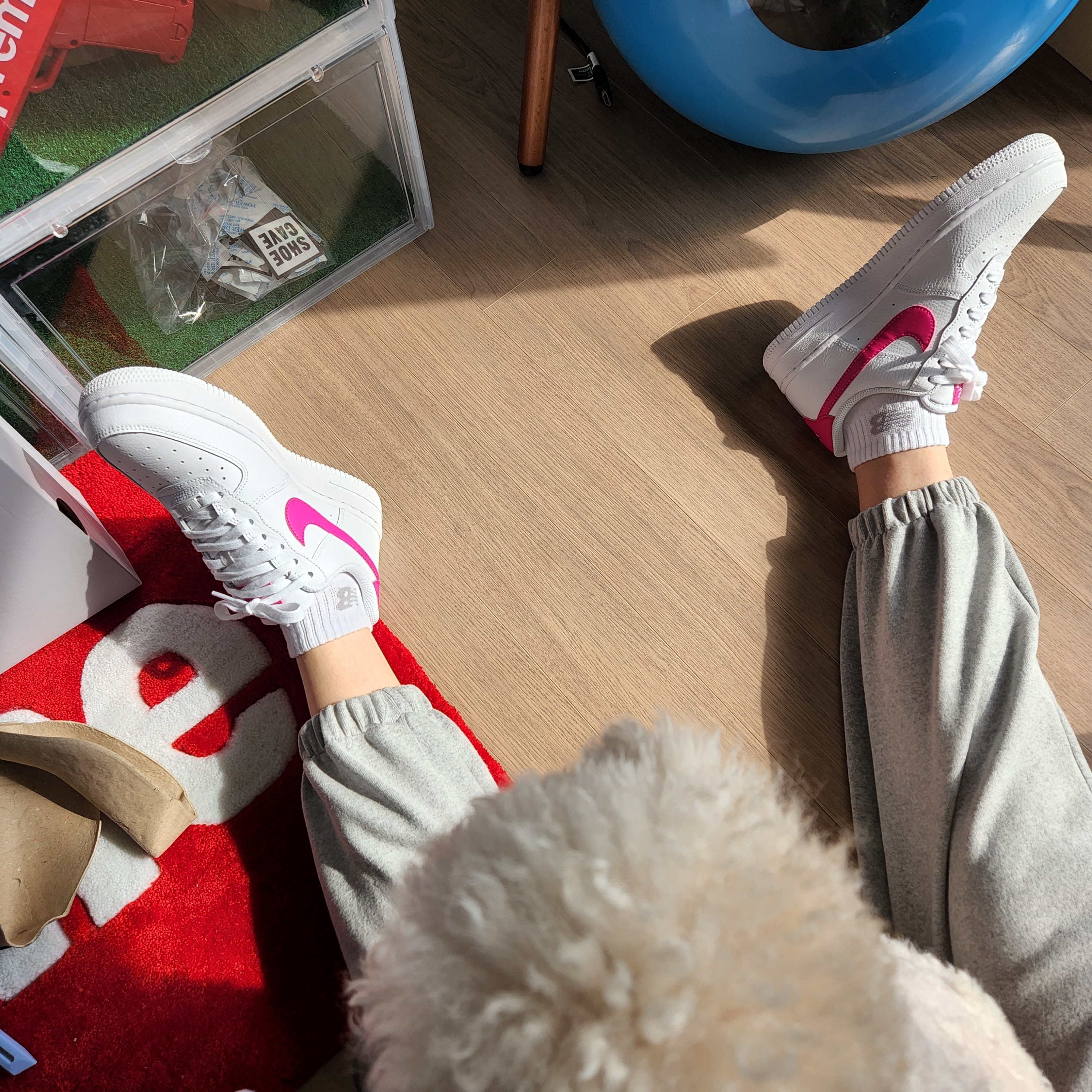 (W) Nike Air Force 1 '07 White Pink Prime, (W) Nike Air Force 1 '07 Low White Black 착용 스타일 - 2