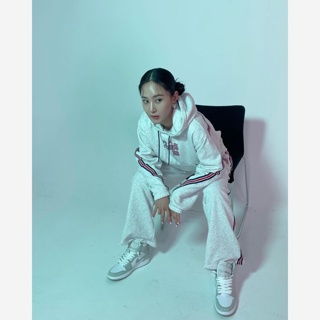 (W) Jordan 1 Retro High OG Seafoam 착용 스타일 - 3