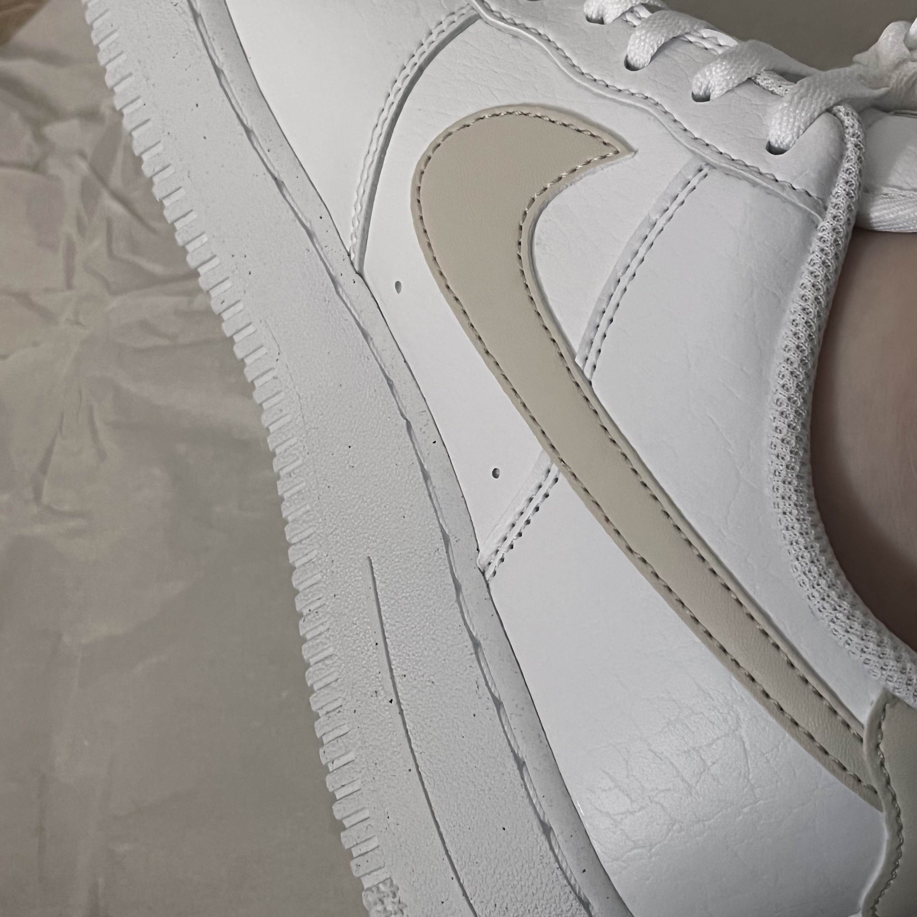 (W) Nike Air Force 1 '07 Next Nature Light Orewood Brown 착용 스타일