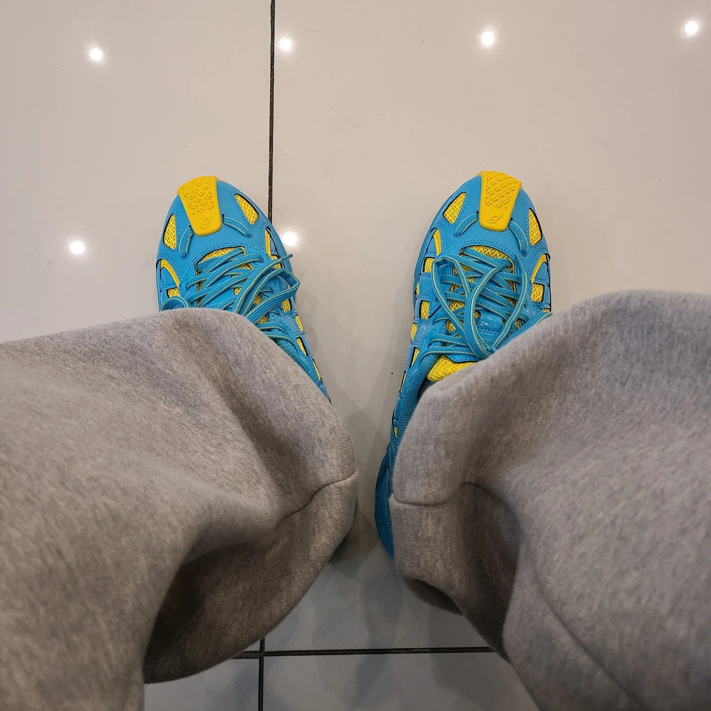 Asics x Kiko Kostadinov Gel-Kiril Ice Mint 착용 스타일