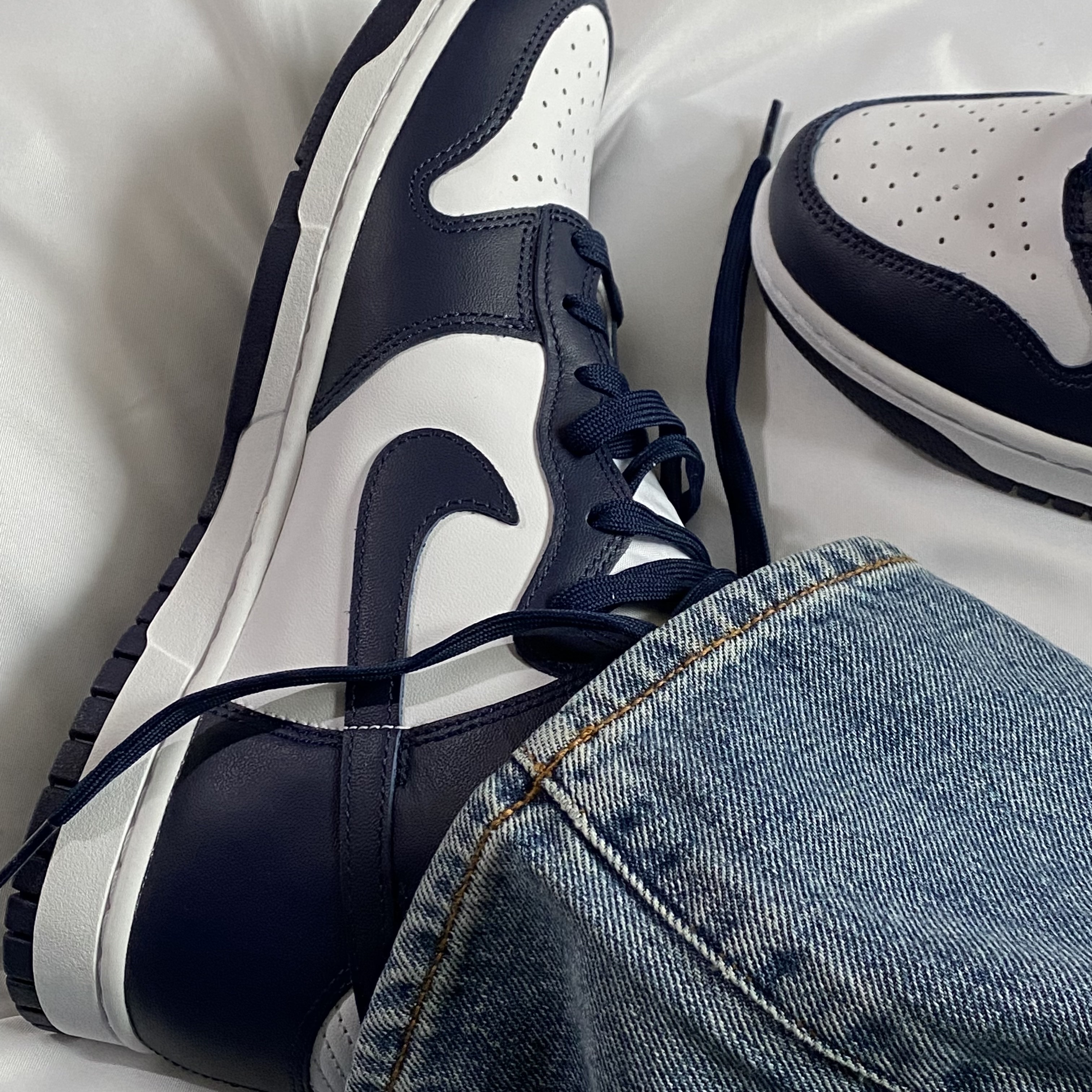 Nike Dunk High Retro Championship Navy 착용 스타일 - 2