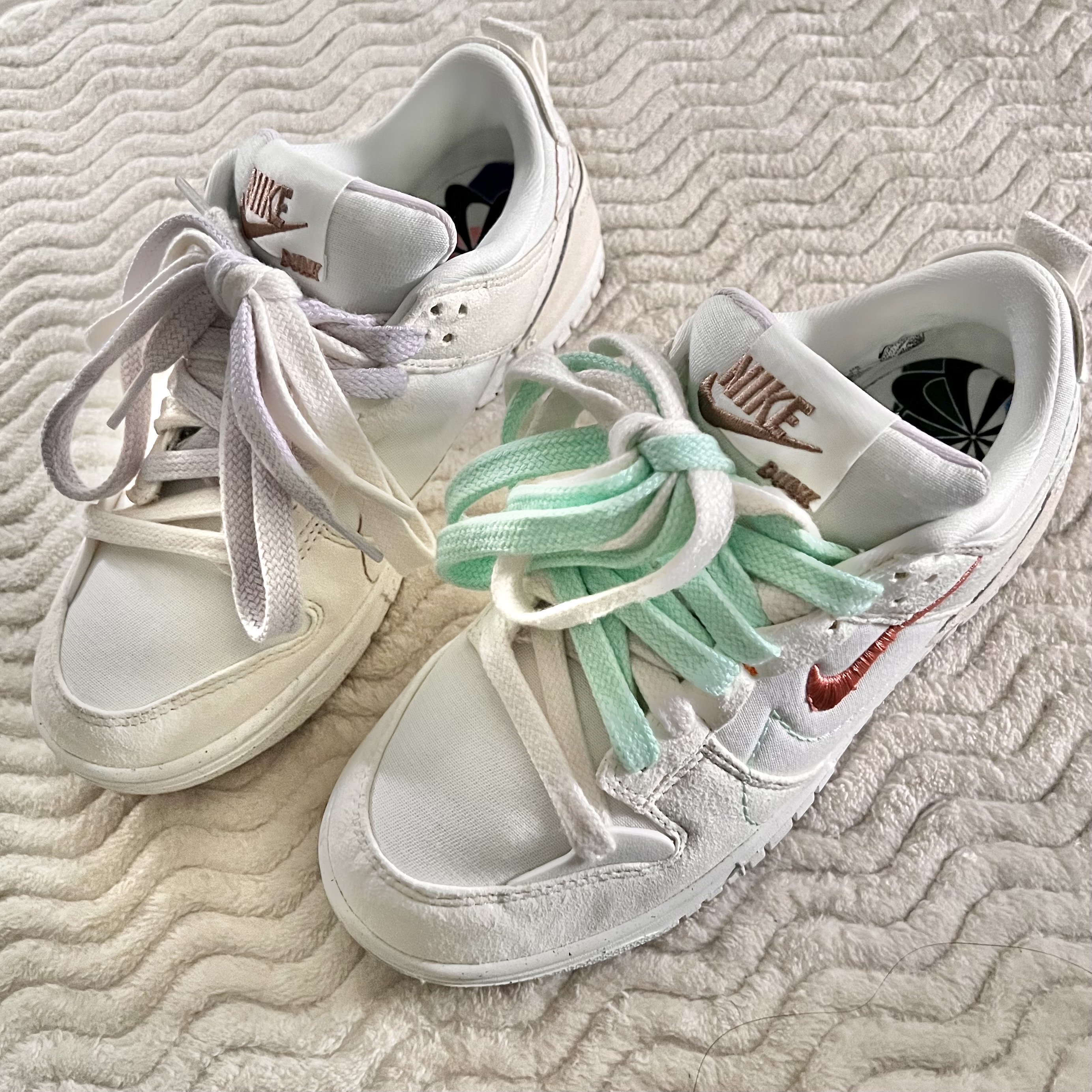 (W) Nike Dunk Low Disrupt 2 Pale Ivory Sail 착용 스타일 - 3