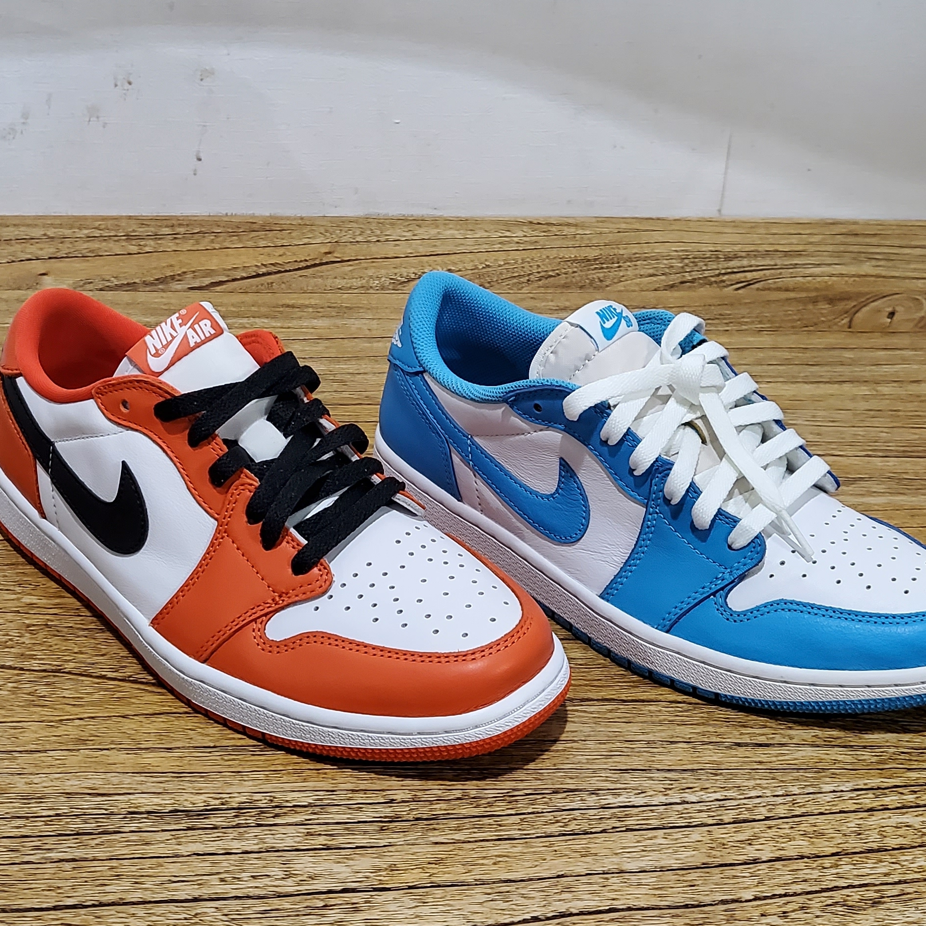 Jordan 1 Low SB UNC, Jordan 1 Low OG Starfish 착용 스타일 - 2