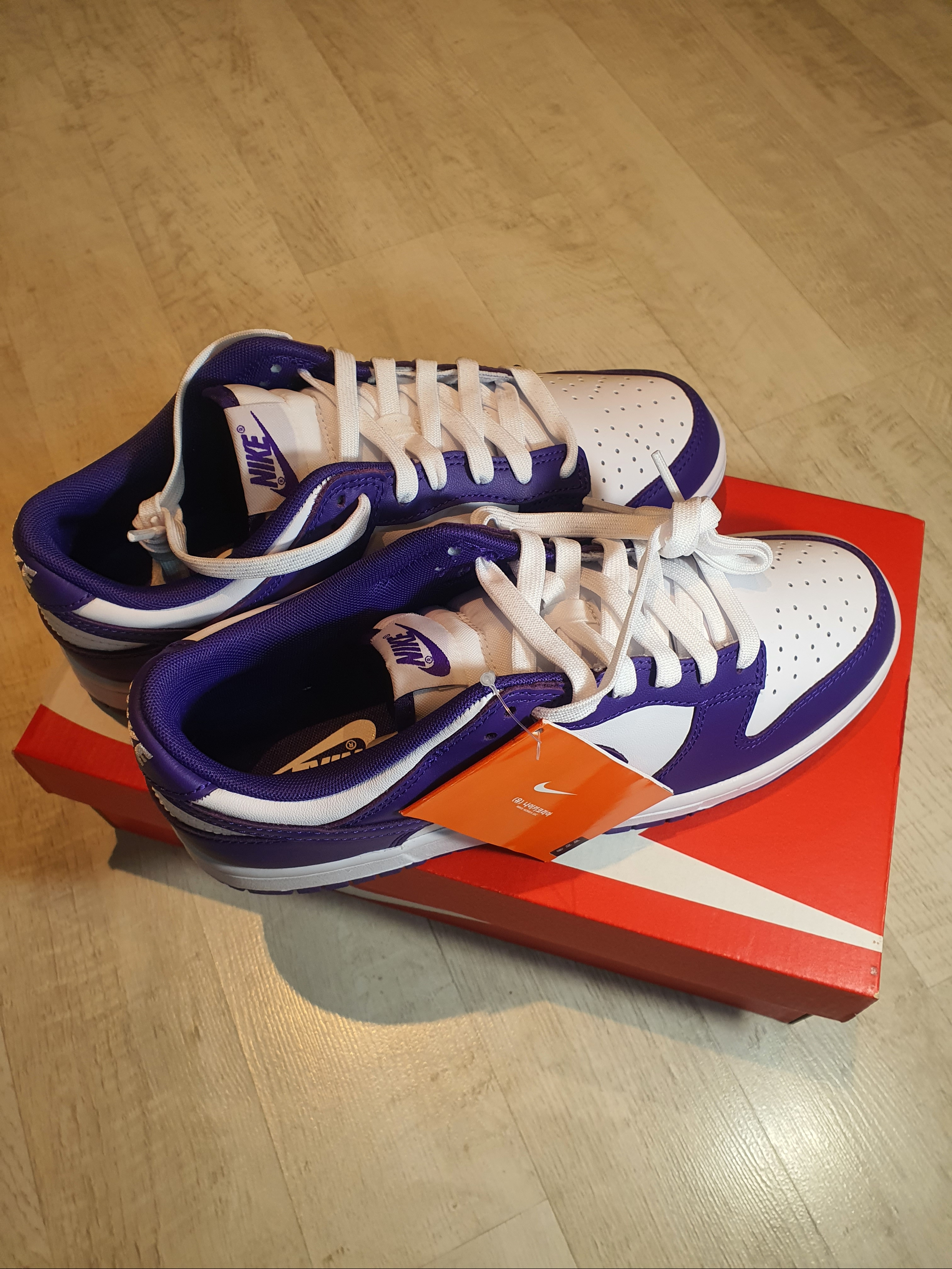 Nike Dunk Low Retro Championship Court Purple 착용 스타일 - 1