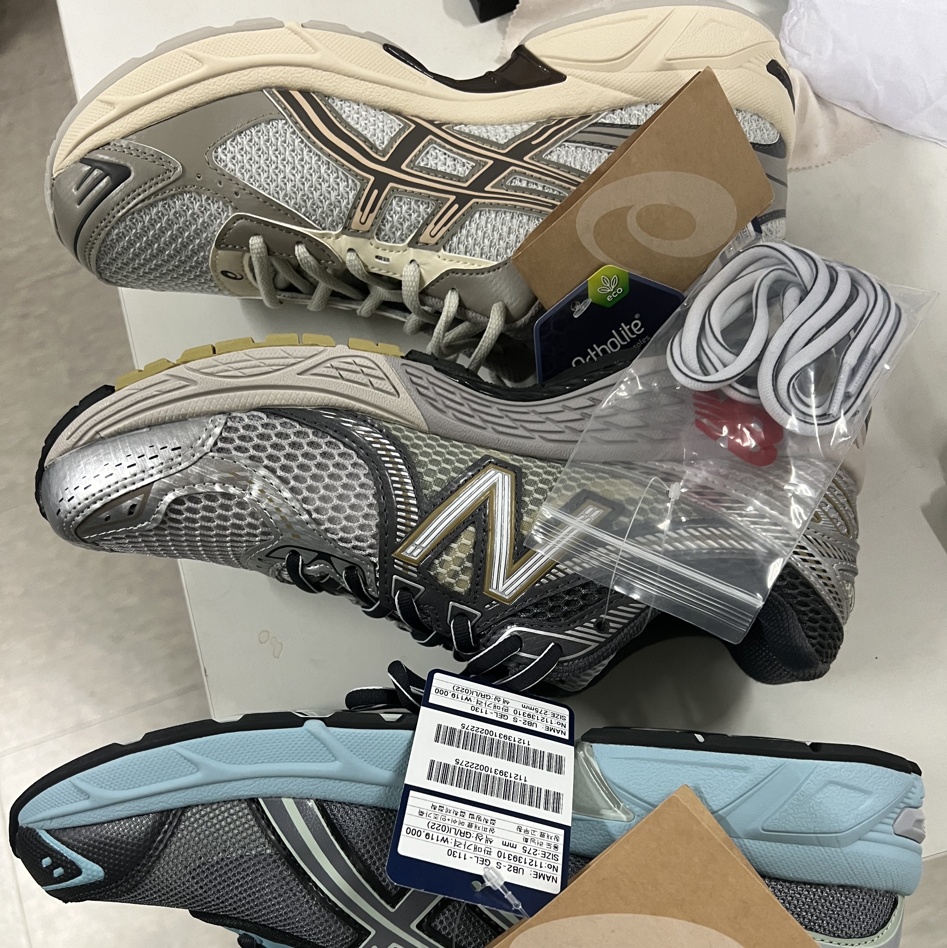Asics x I4P Gel-1130 Glacier Grey Mink, New Balance 860v2 Earth 착용 스타일 - 4