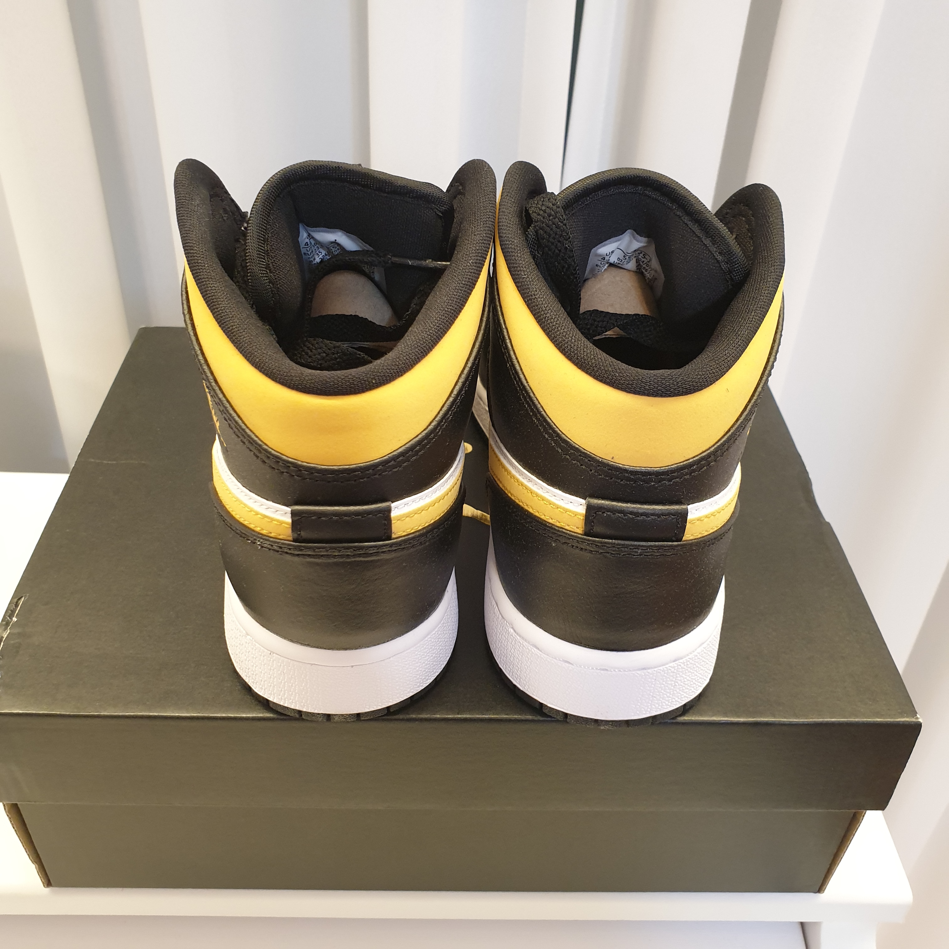 (GS) Jordan 1 Mid Pollen 착용 스타일 - 3