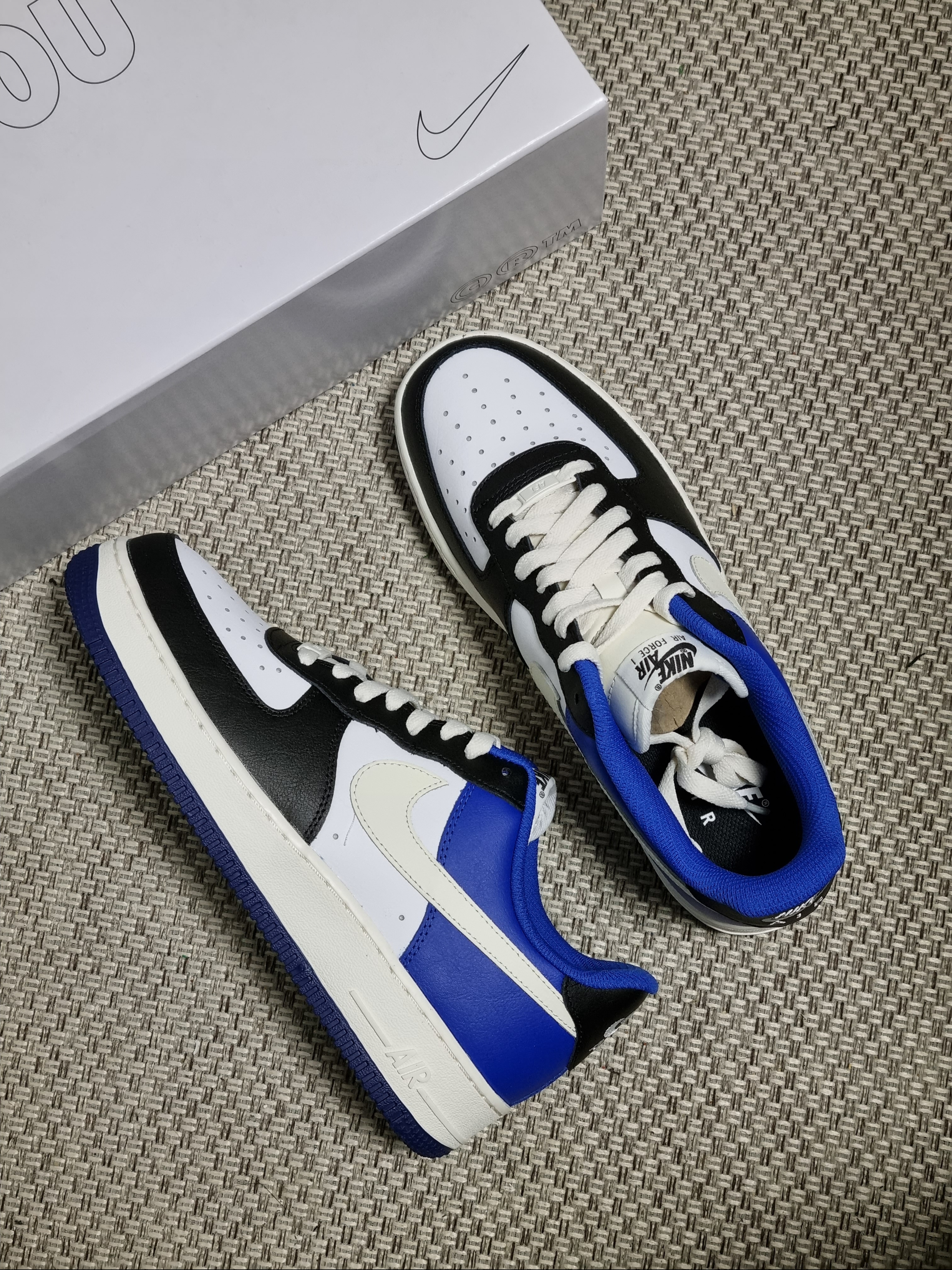 Nike Air Force 1 '07 Low White 착용 스타일 - 1