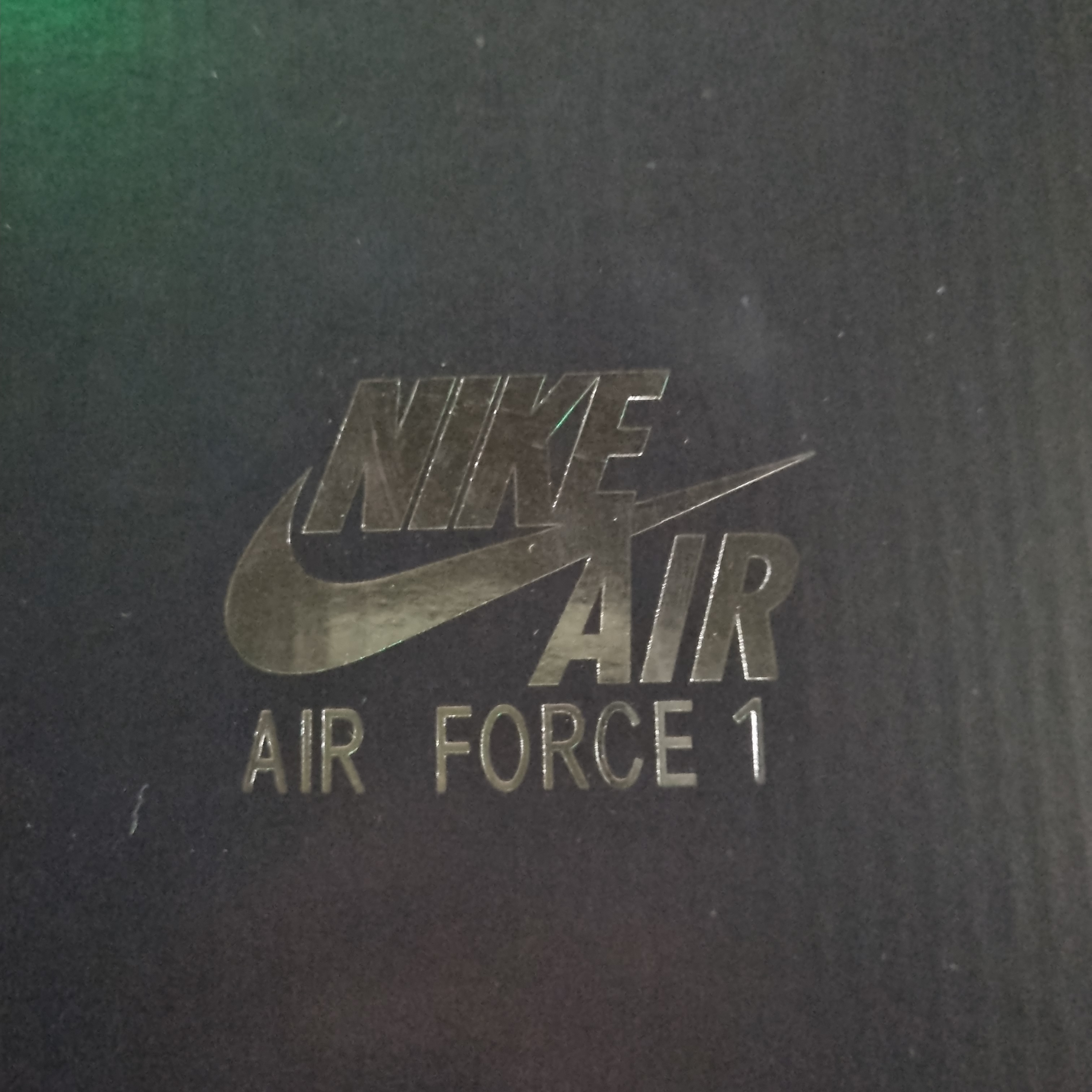 Nike Air Force 1 '07 LV8 Black White 착용 스타일 - 5
