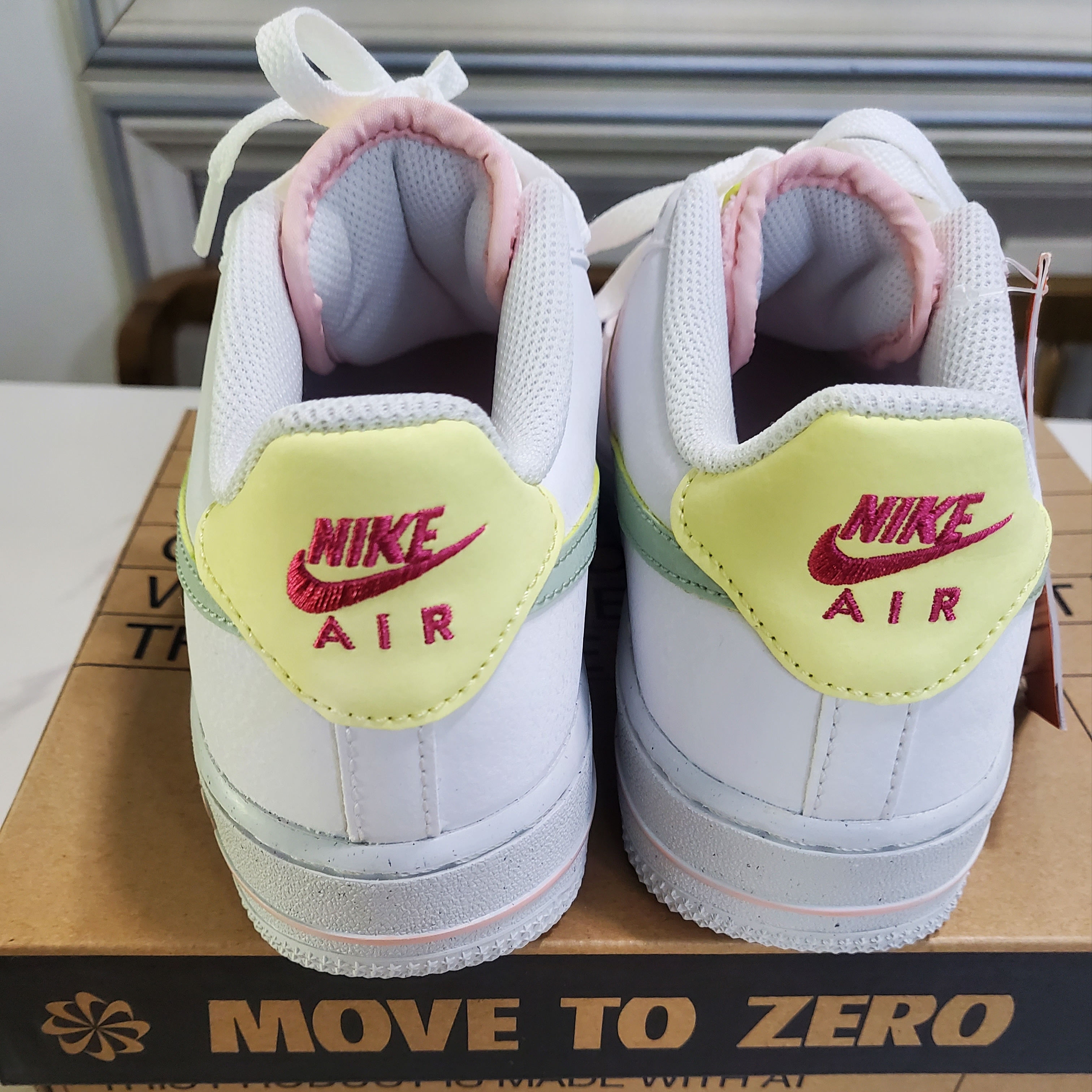 (GS) Nike Air Force 1 Impact Summit White Atmosphere 착용 스타일 - 3