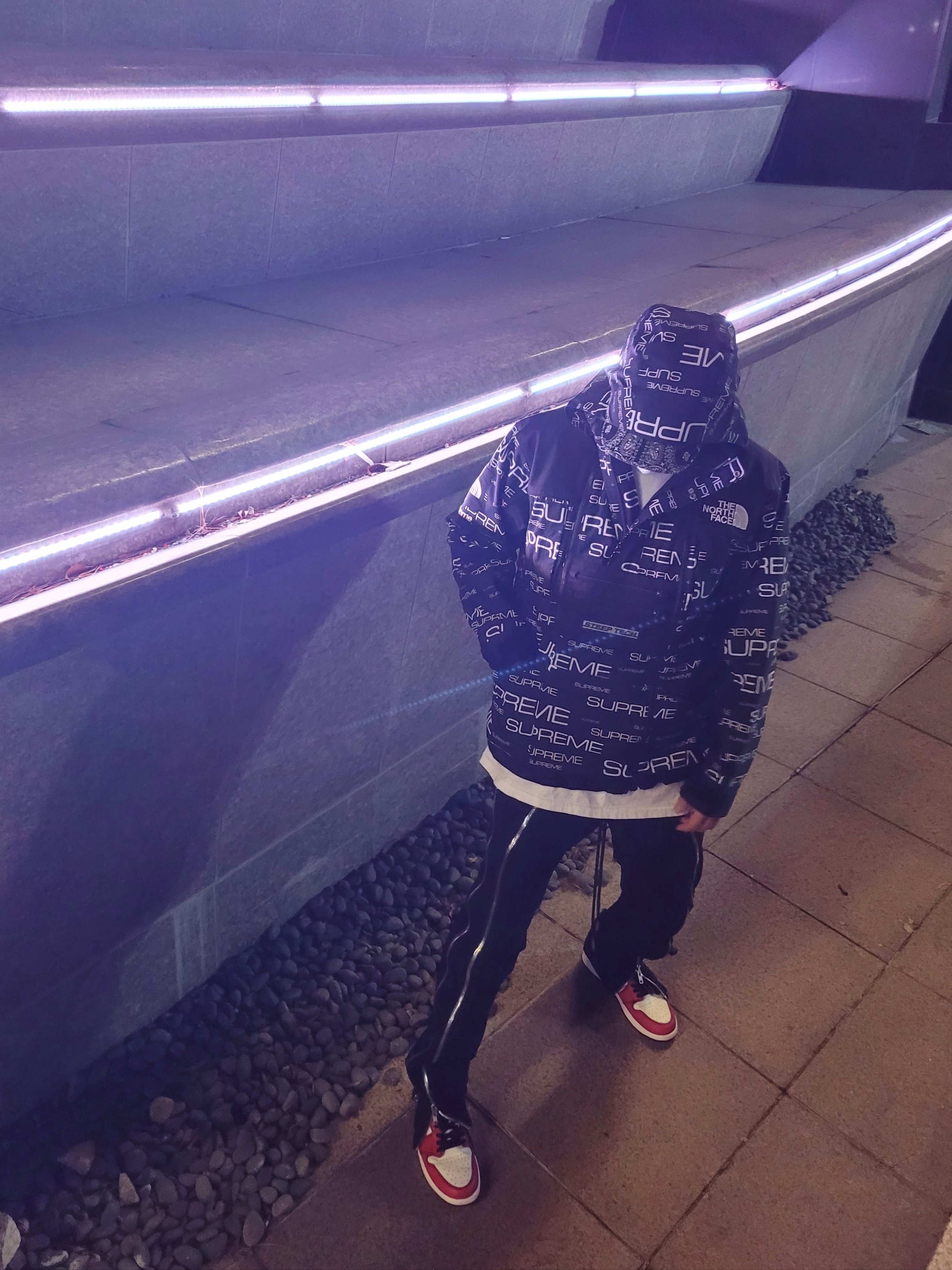 Supreme x The North Face Steep Tech Apogee Jacket Black - 21FW, Supreme Bandana Camp Cap Black - 21SS 착용 스타일 - 2