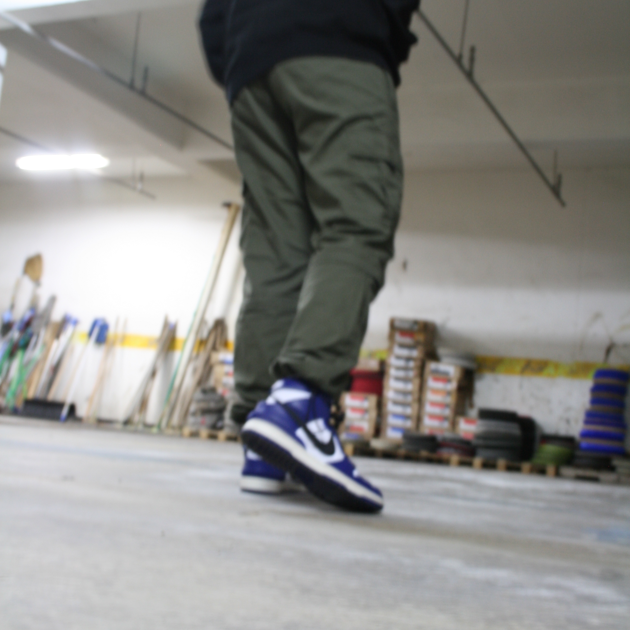 Nike x Ambush Dunk High Deep Royal Blue 착용 스타일 - 1