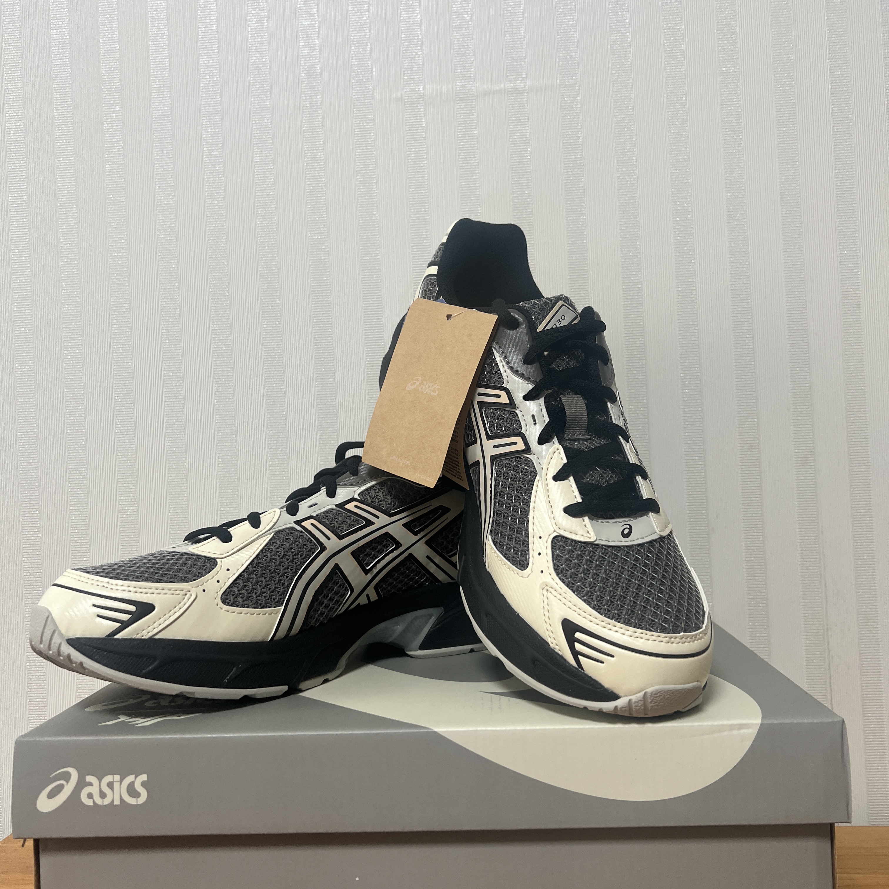 Asics x I4P Gel-1130 Mink Glacier Grey 착용 스타일 - 3