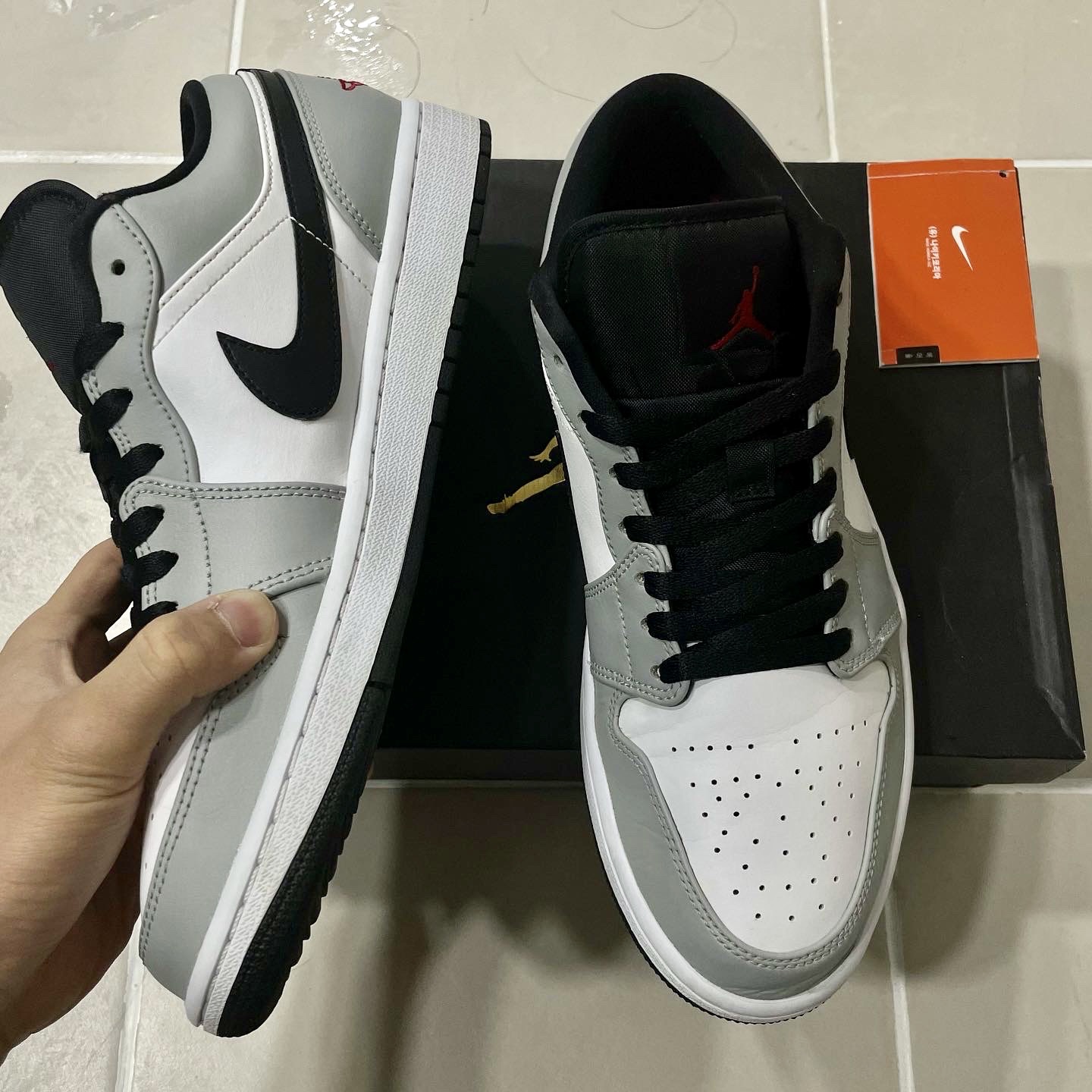 Jordan 1 Low Light Smoke Grey 착용 스타일 - 5