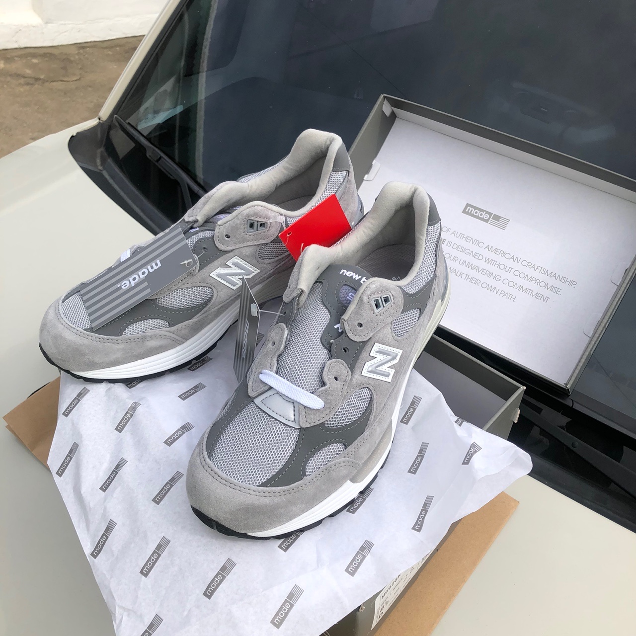 New Balance 992 Made in USA Grey - D Standard 착용 스타일 - 1
