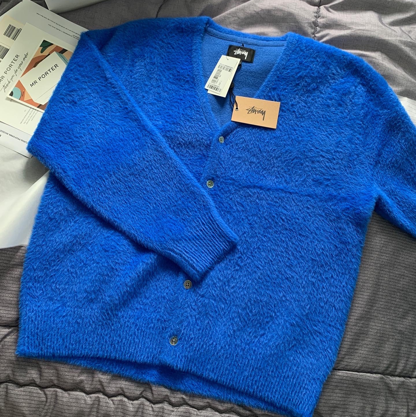 Stussy Shaggy Cardigan Royal Blue 착용 스타일 - 1