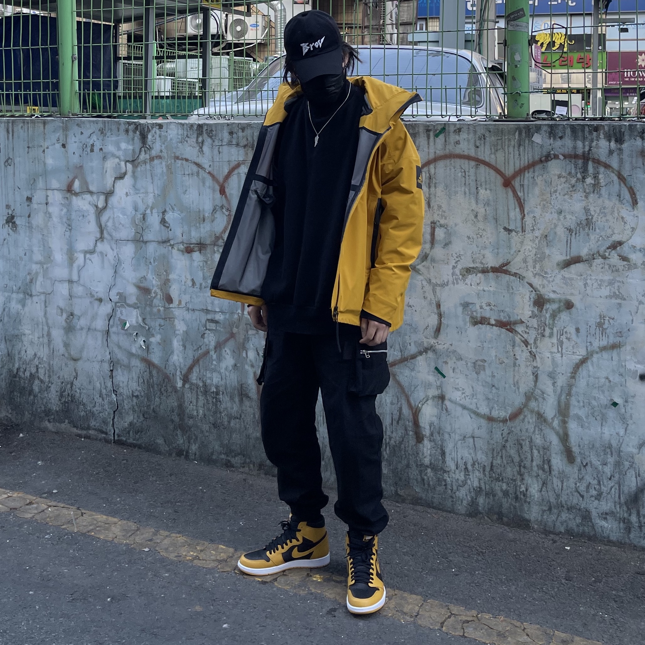 Jordan 1 Retro High OG Pollen 착용 스타일