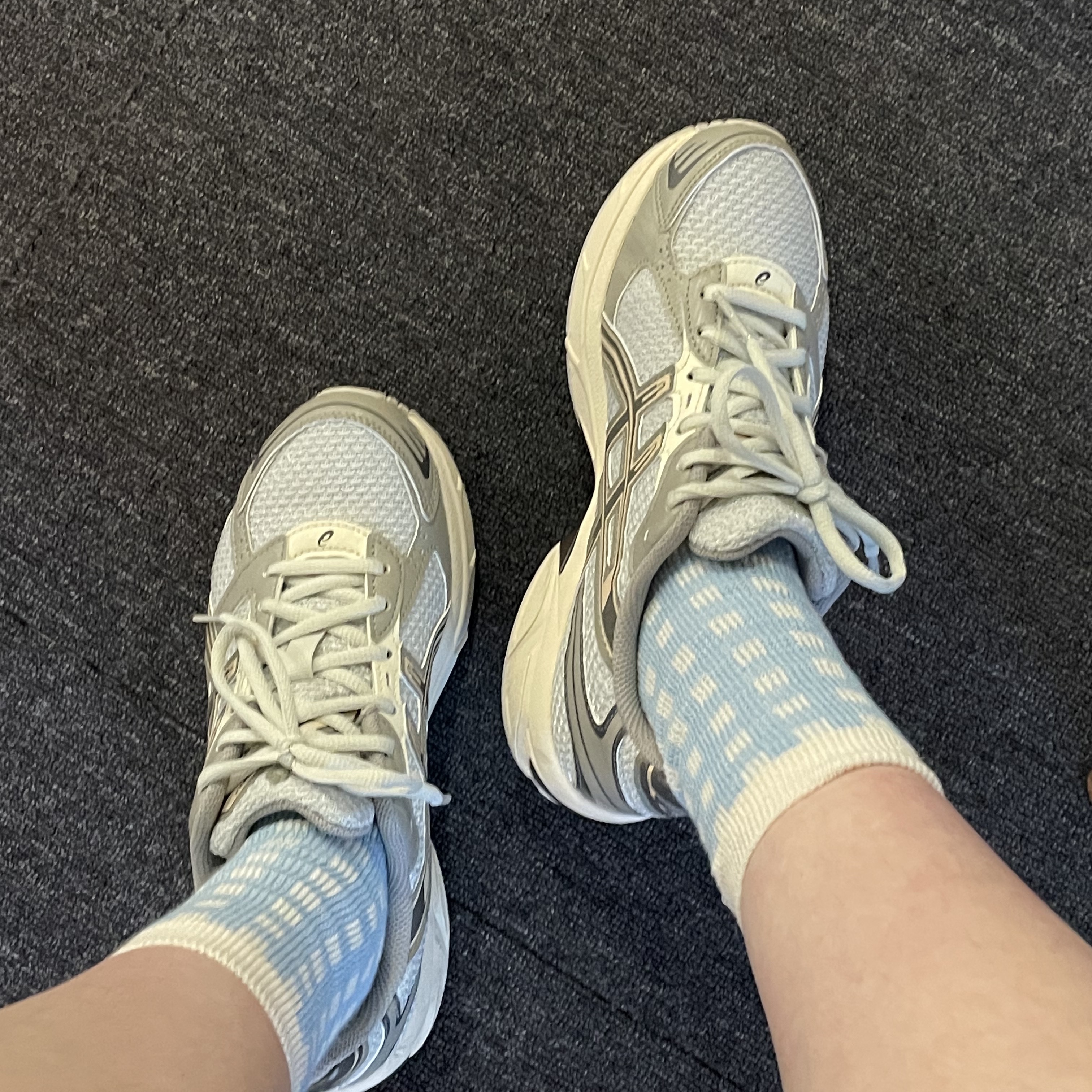 Asics x I4P Gel-1130 Glacier Grey Mink 착용 스타일