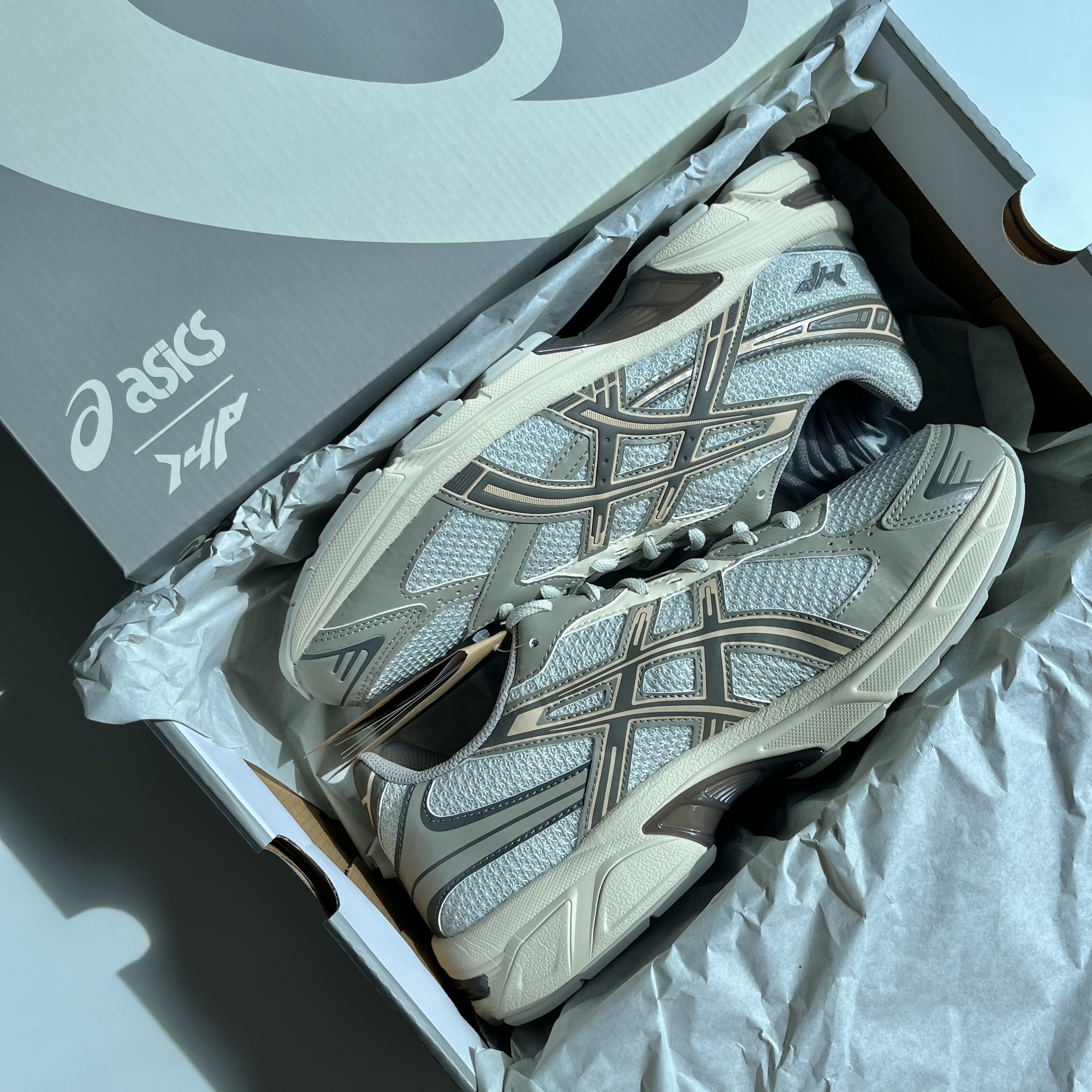 Asics x I4P Gel-1130 Glacier Grey Mink 착용 스타일